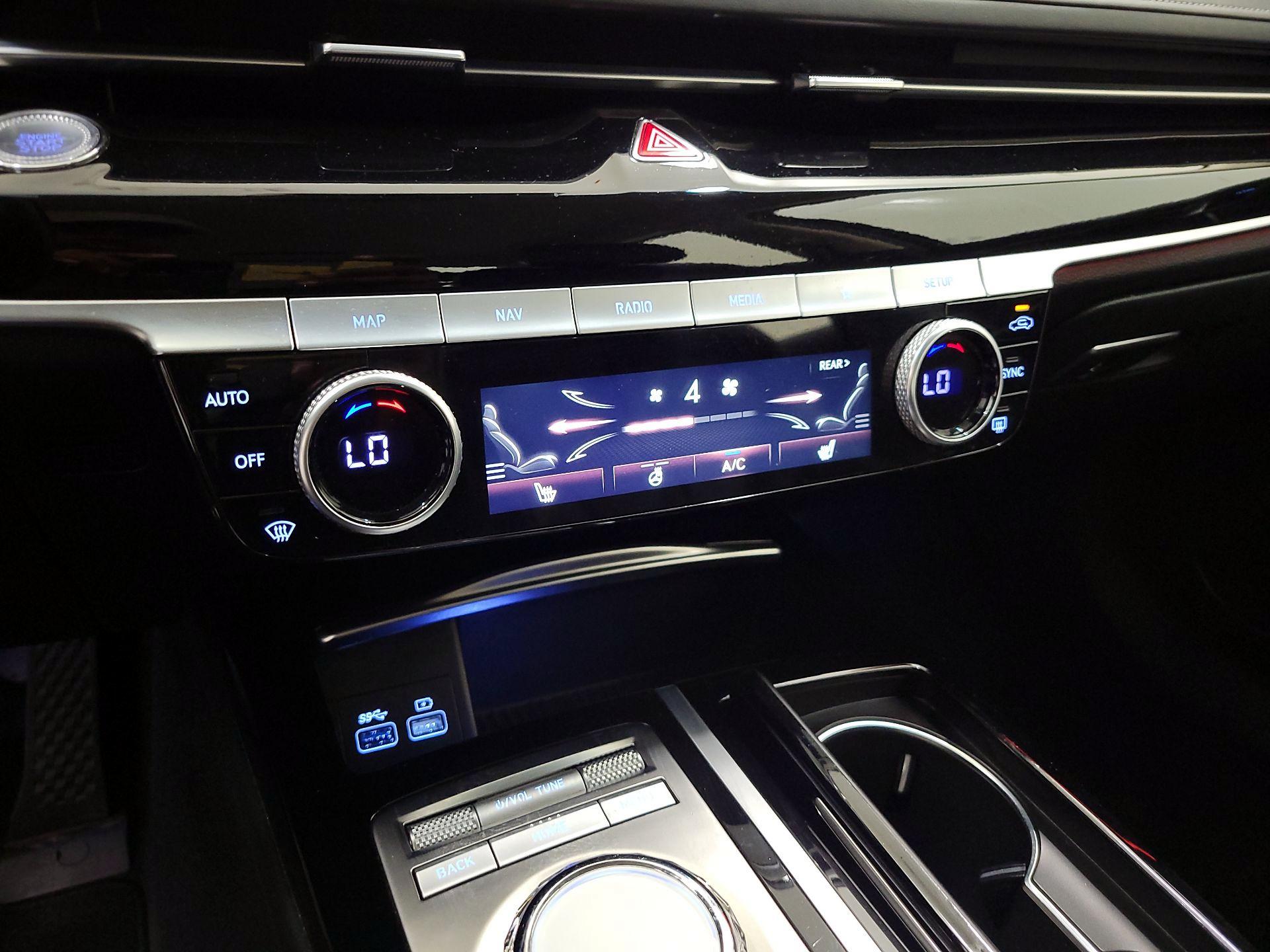 Thumbnail: 2023 Genesis G80 - 17