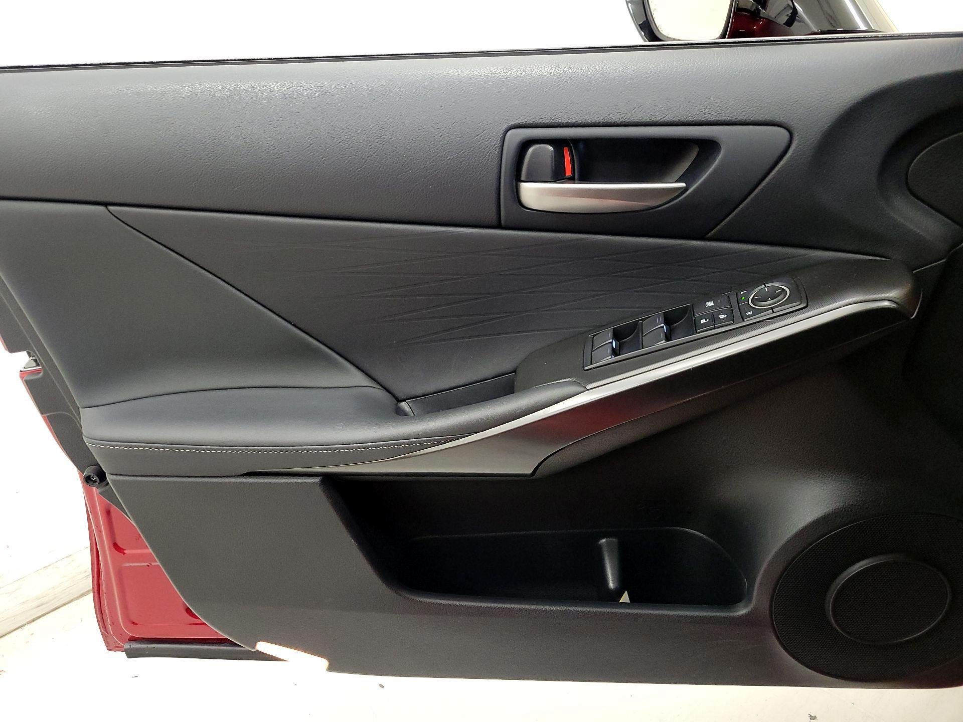 Thumbnail: 2022 Lexus IS - 12