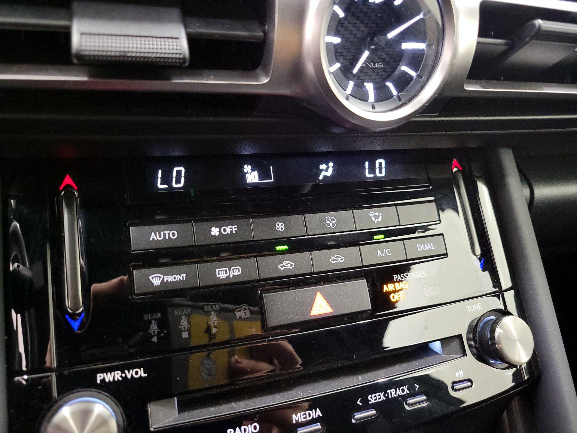 Thumbnail: 2022 Lexus IS - 16