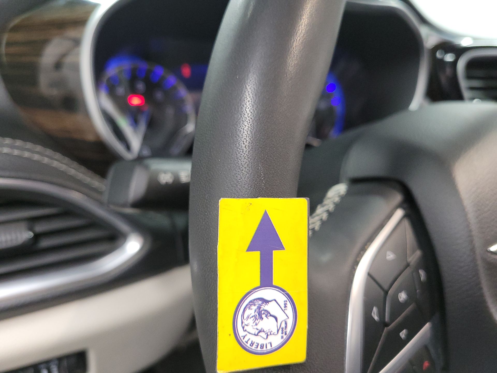 Thumbnail: 2024 Chrysler Pacifica - 19