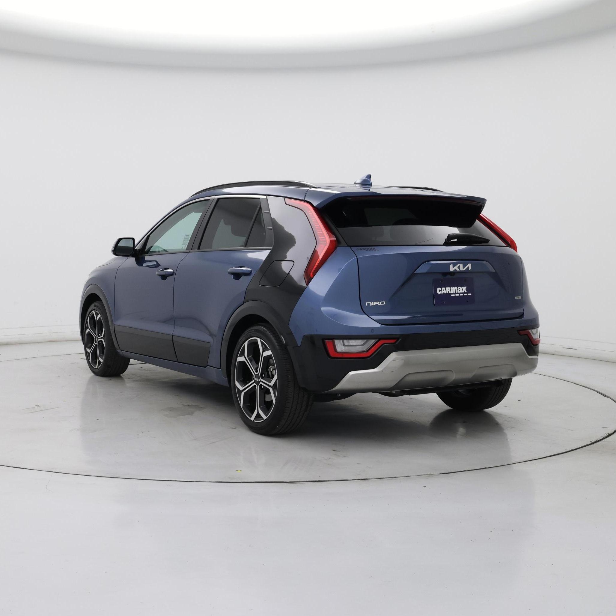 Thumbnail: 2023 Kia Niro - 2