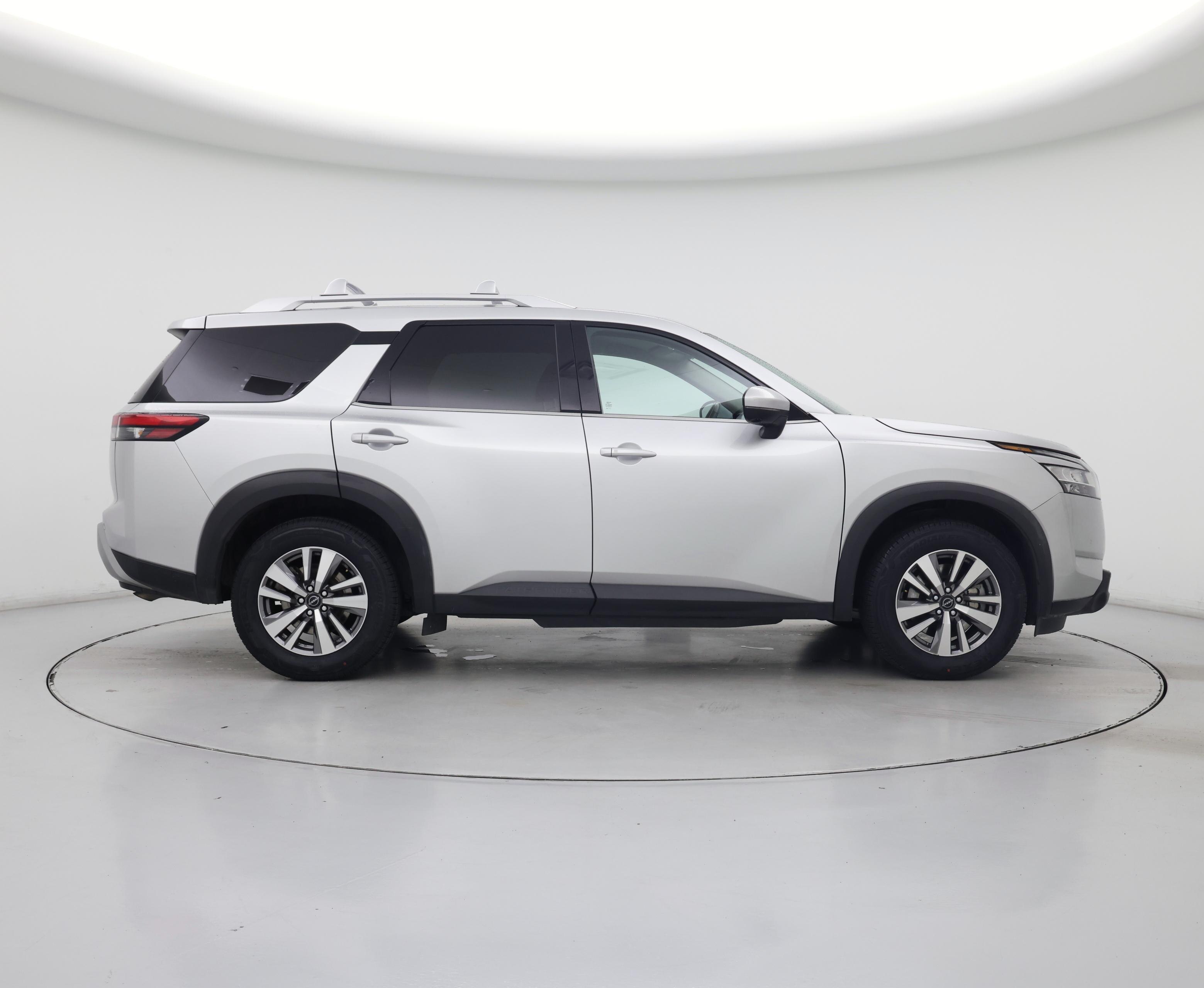 Thumbnail: 2023 Nissan Pathfinder - 7