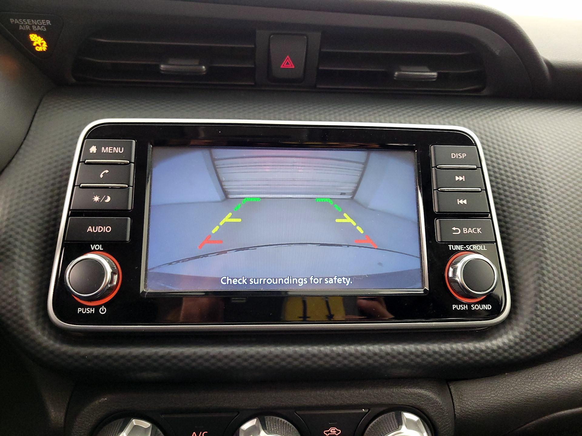 Thumbnail: 2021 Nissan Kicks - 14