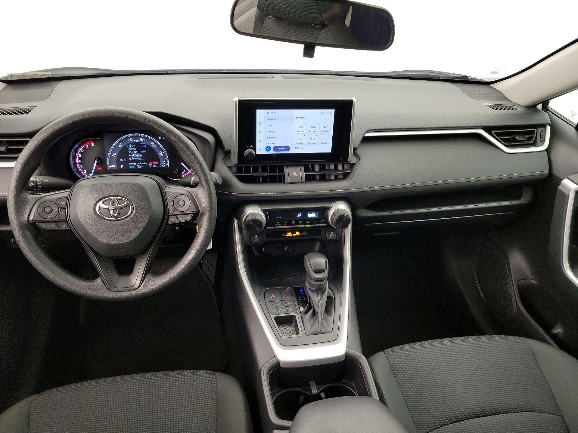 Thumbnail: 2024 Toyota RAV4 - 9