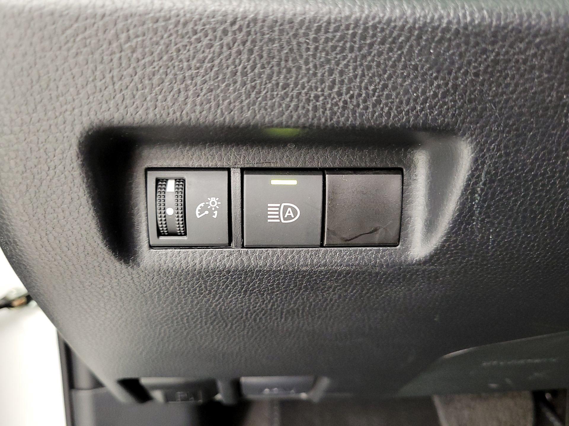 Thumbnail: 2024 Toyota RAV4 - 13