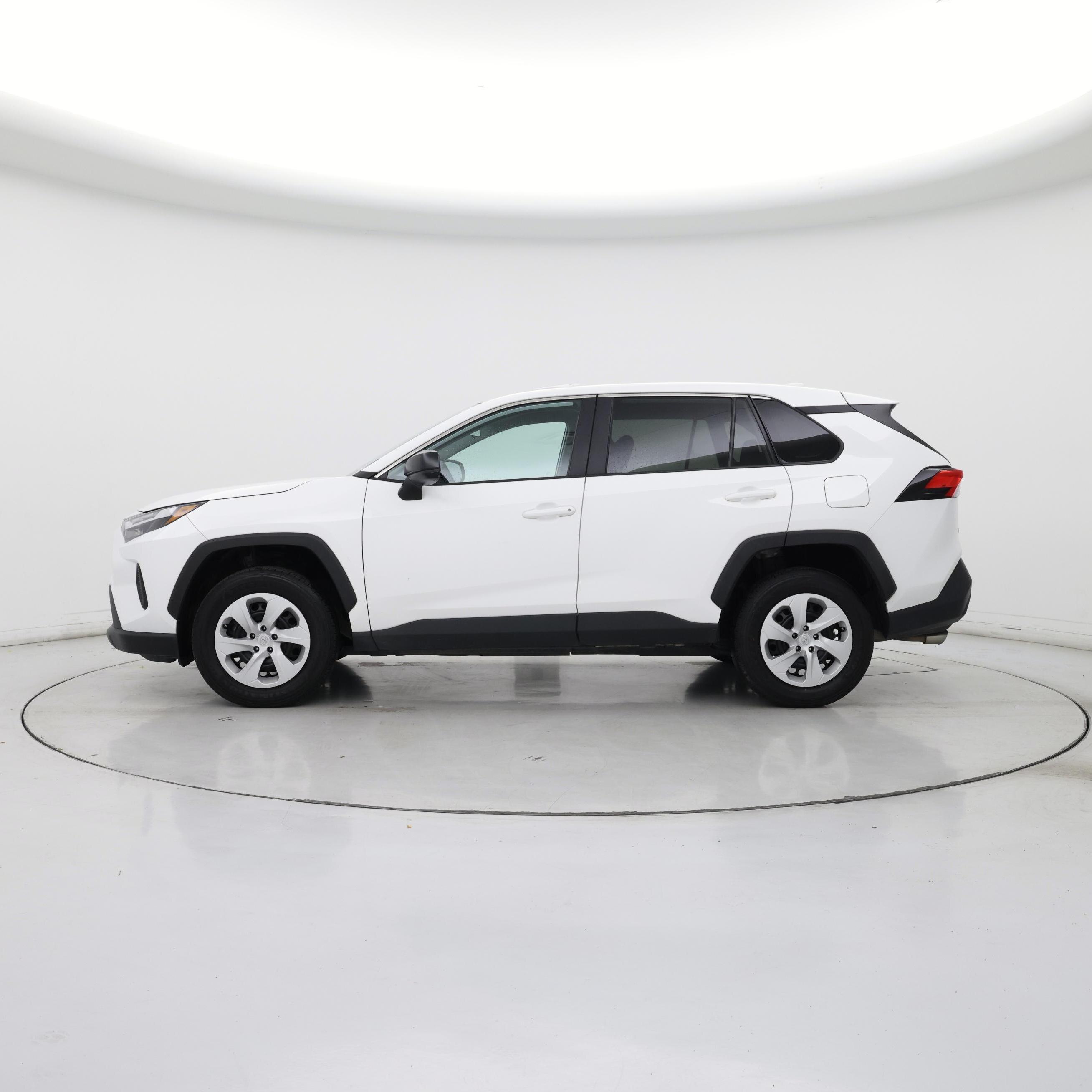 Thumbnail: 2024 Toyota RAV4 - 3