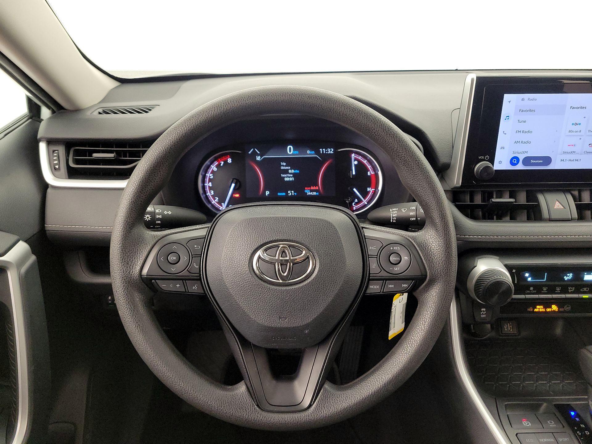 Thumbnail: 2024 Toyota RAV4 - 10