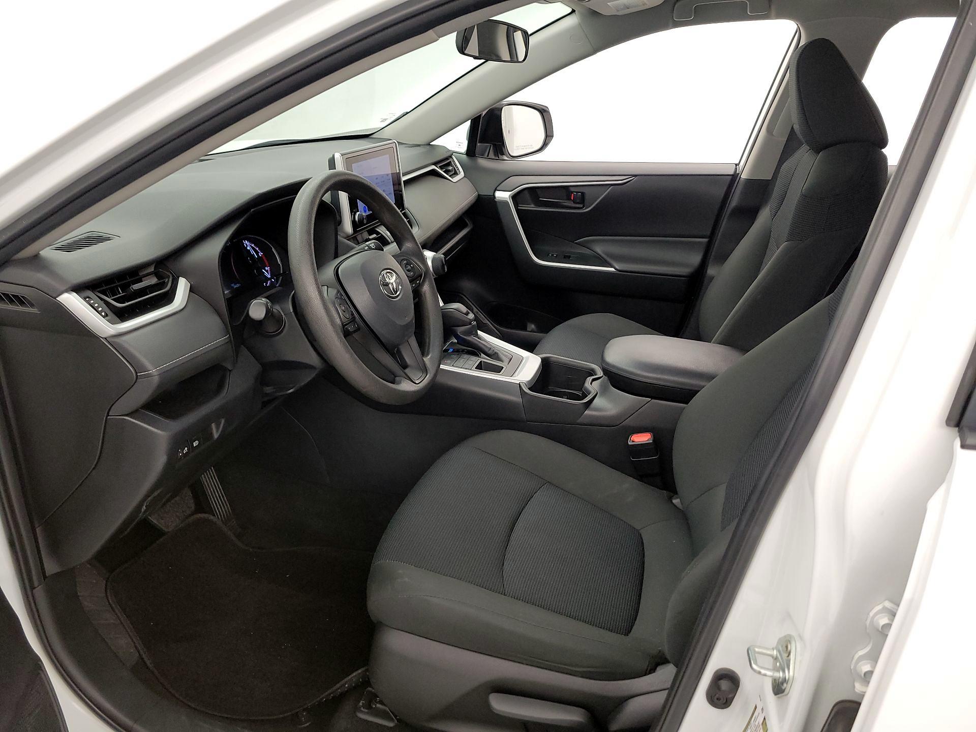 Thumbnail: 2024 Toyota RAV4 - 11