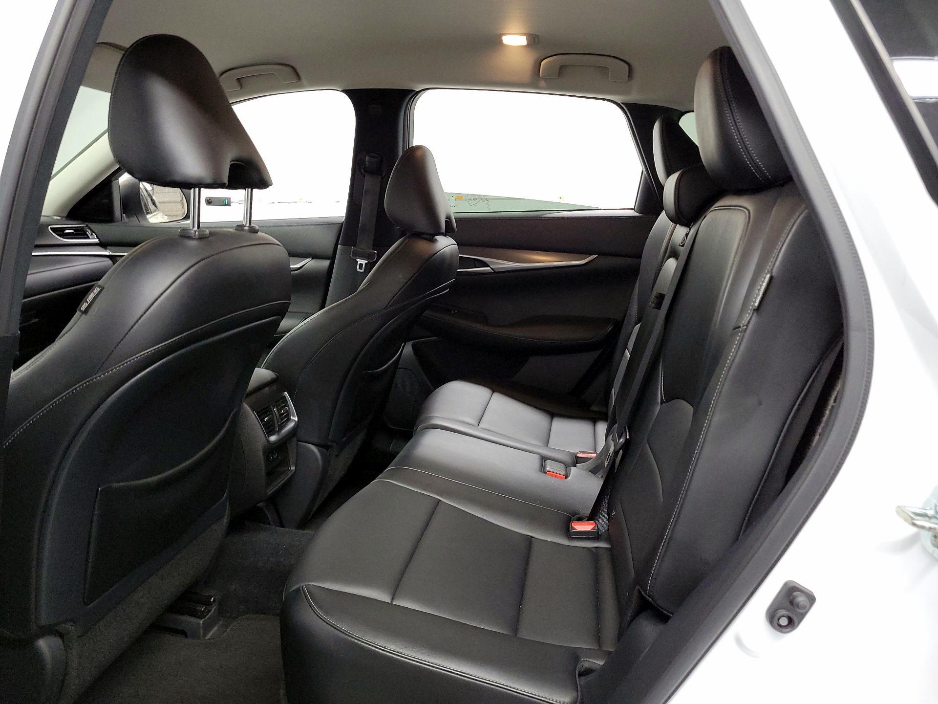 Thumbnail: 2022 INFINITI QX50 - 17