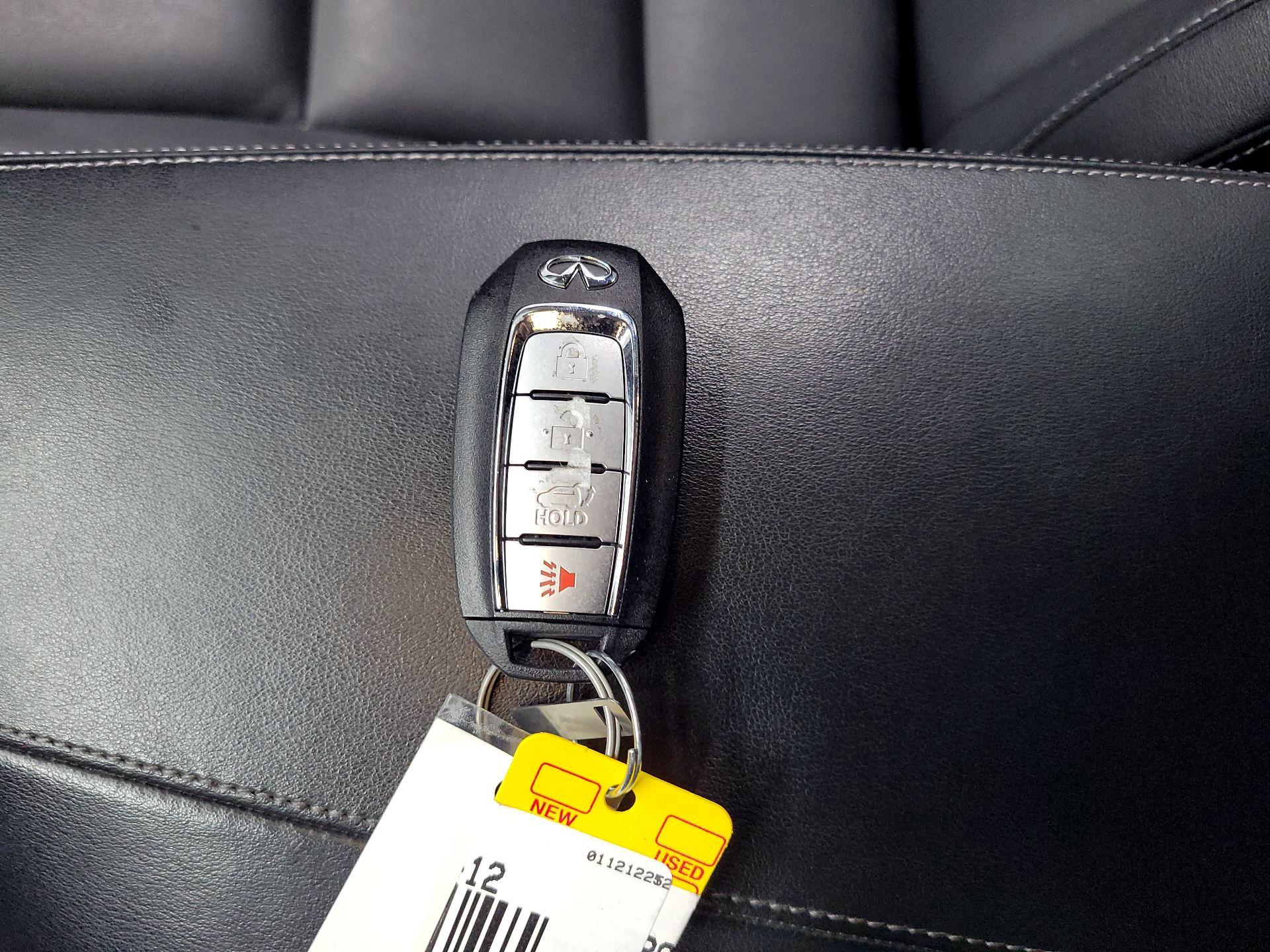 Thumbnail: 2022 INFINITI QX50 - 20