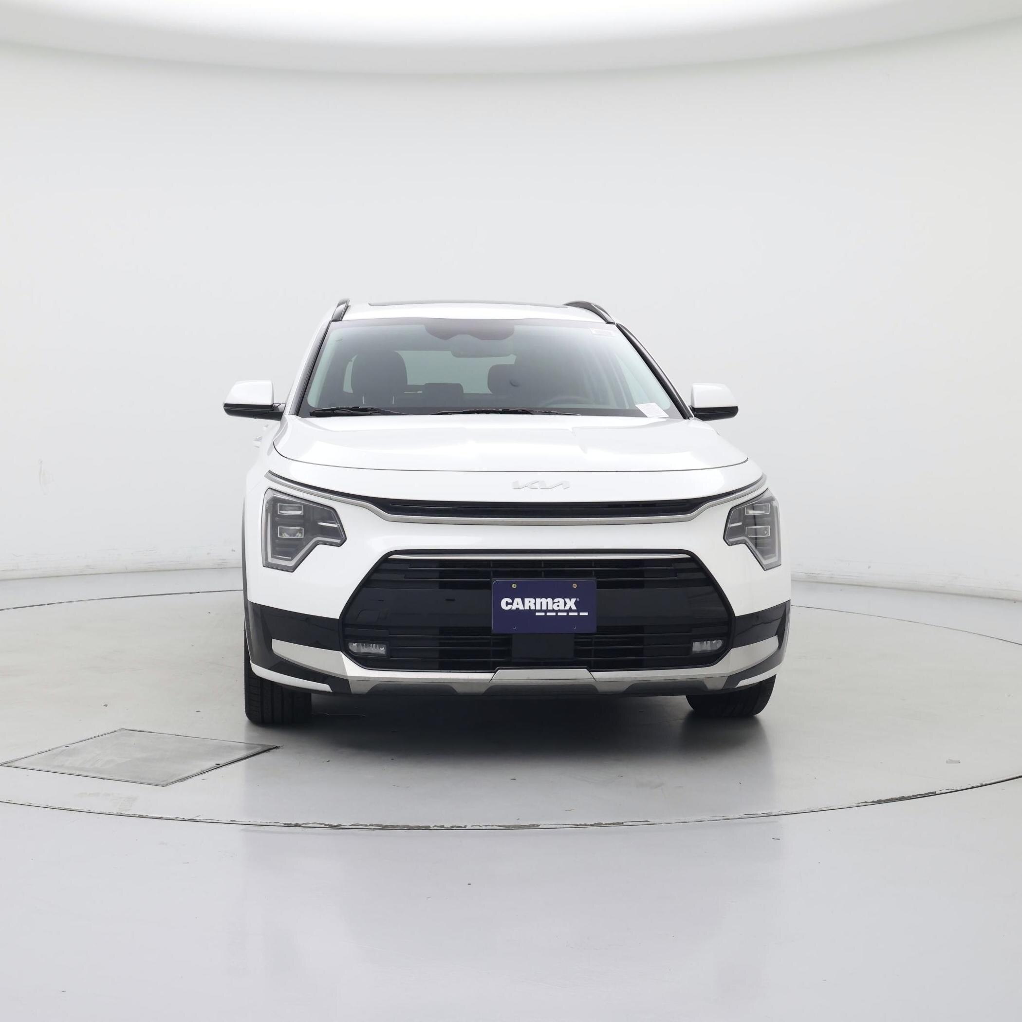 Thumbnail: 2023 Kia Niro - 5