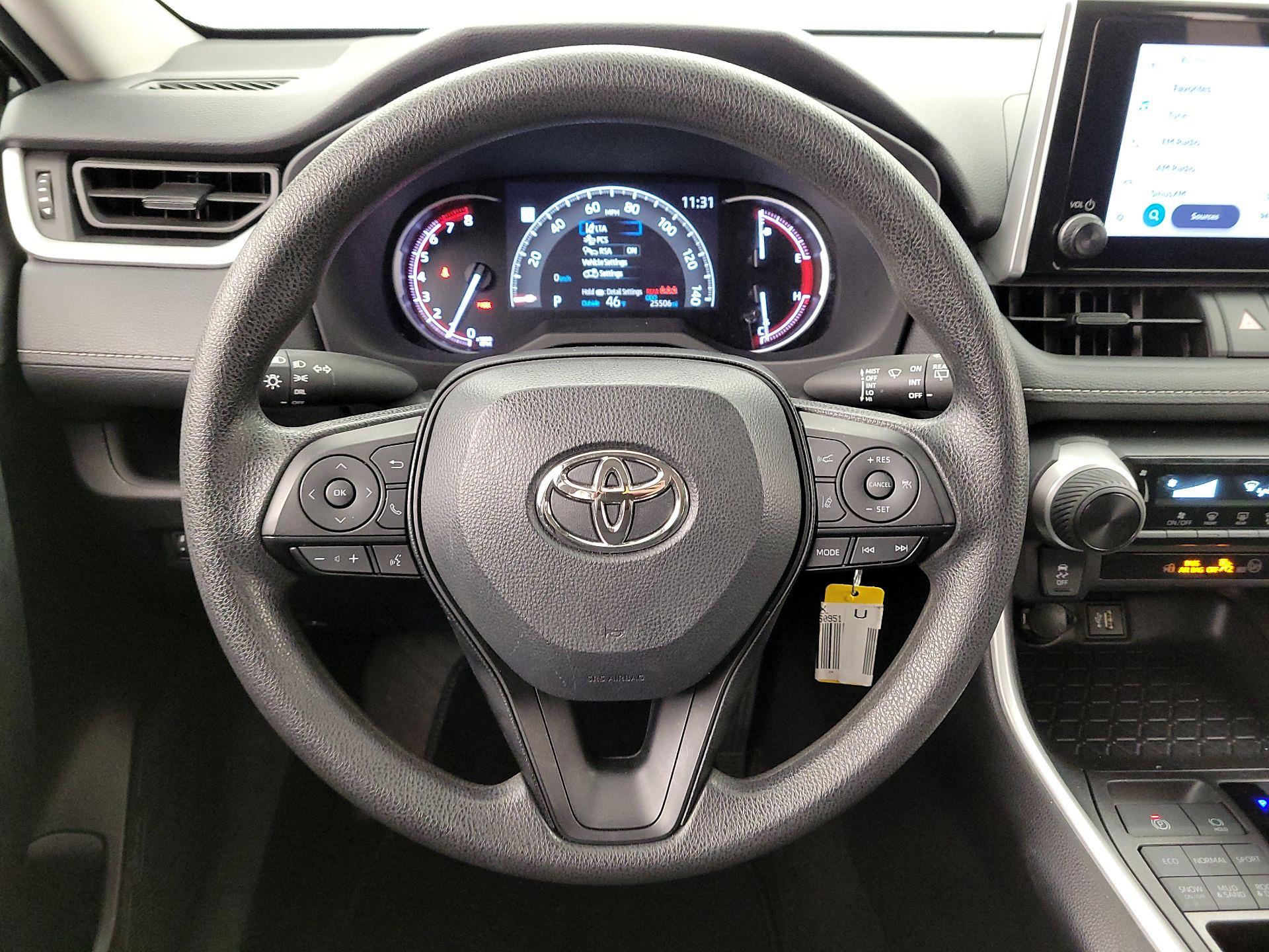 Thumbnail: 2024 Toyota RAV4 - 10