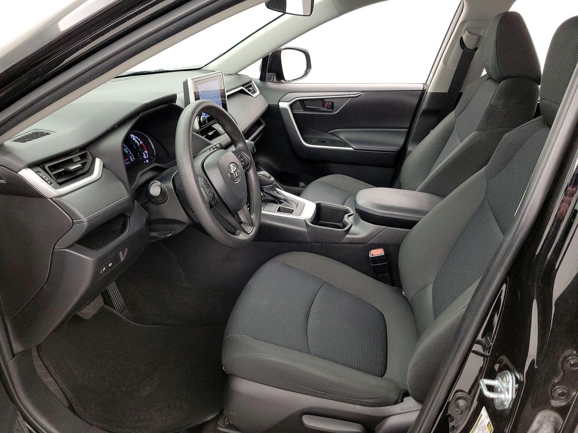 Thumbnail: 2024 Toyota RAV4 - 11