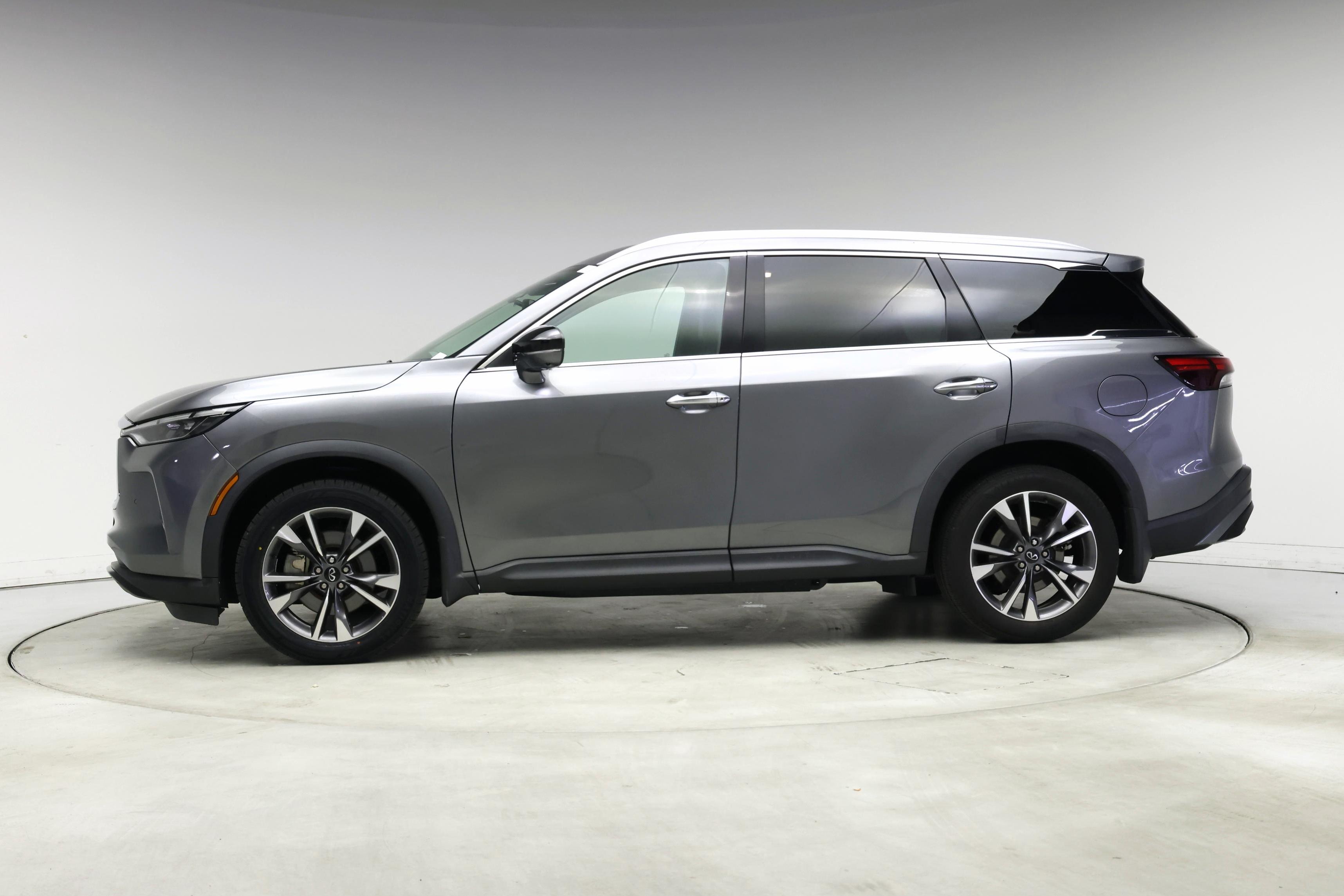 Thumbnail: 2023 INFINITI QX60 - 3