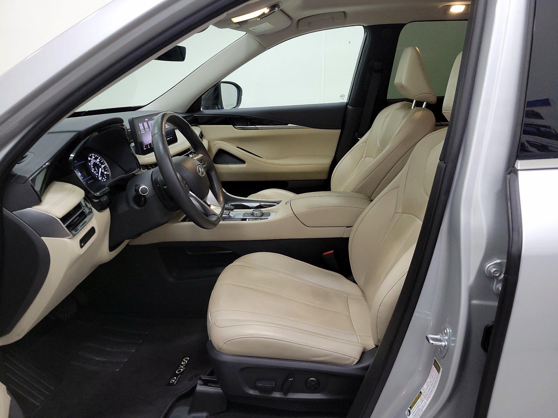 Thumbnail: 2023 INFINITI QX60 - 11