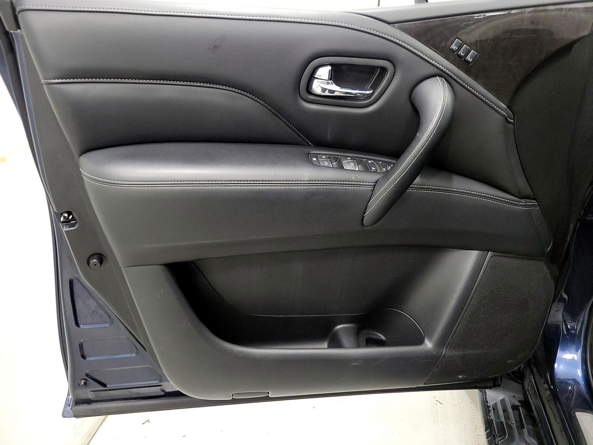 Thumbnail: 2024 INFINITI QX80 - 12