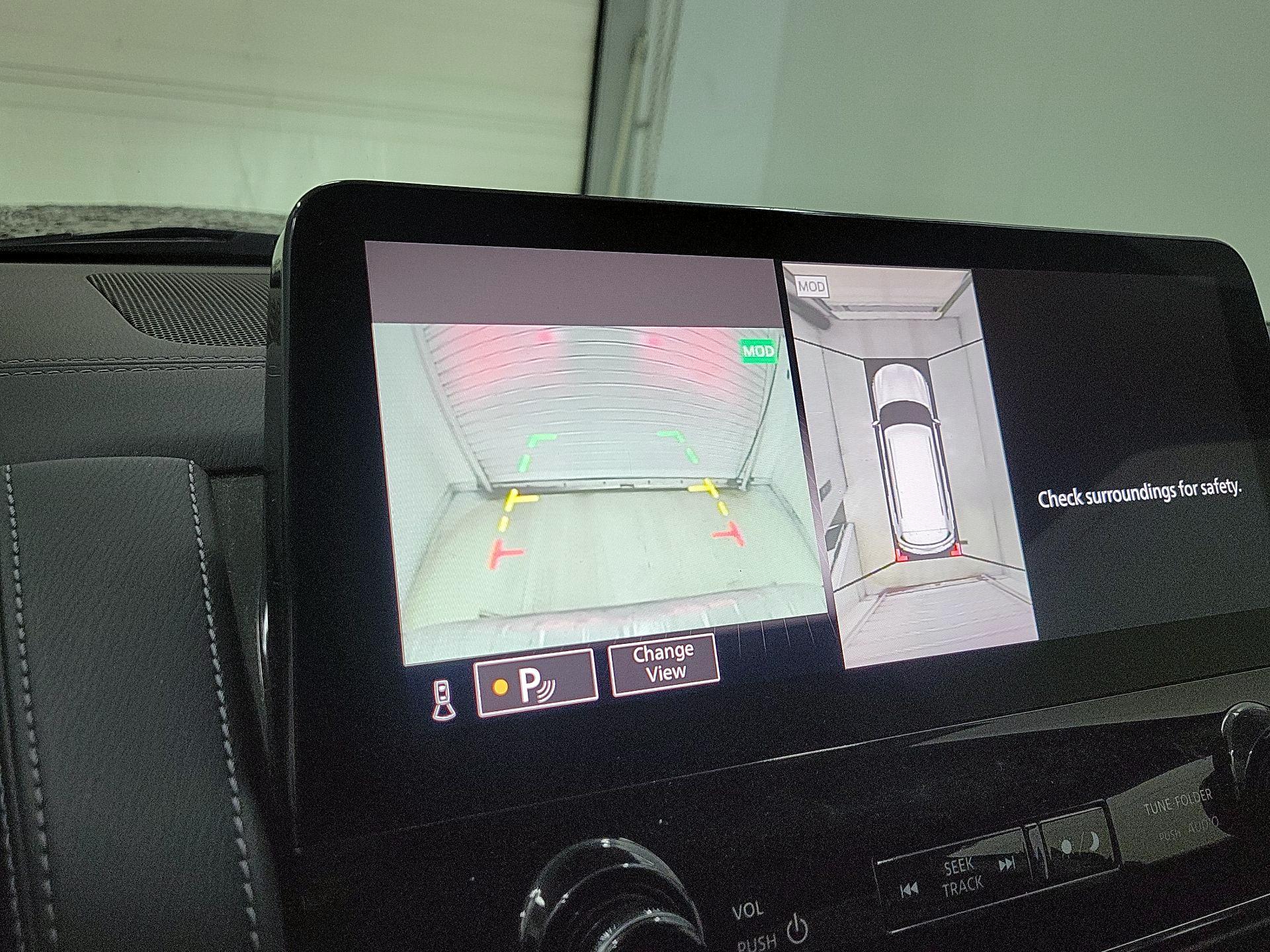 Thumbnail: 2024 INFINITI QX80 - 15