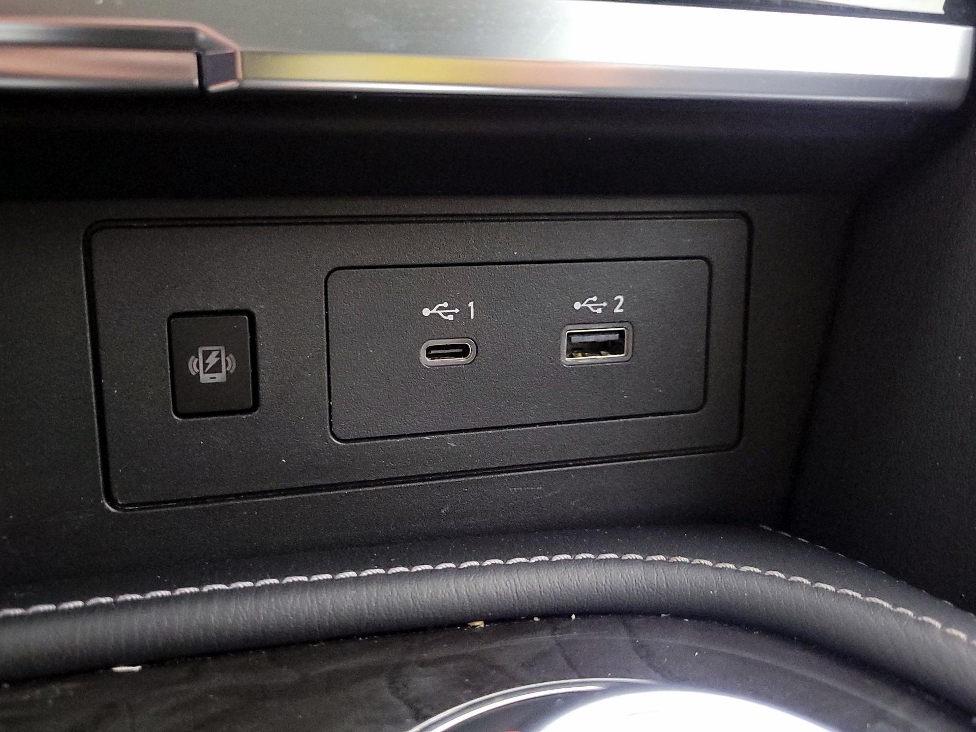 Thumbnail: 2024 INFINITI QX80 - 19