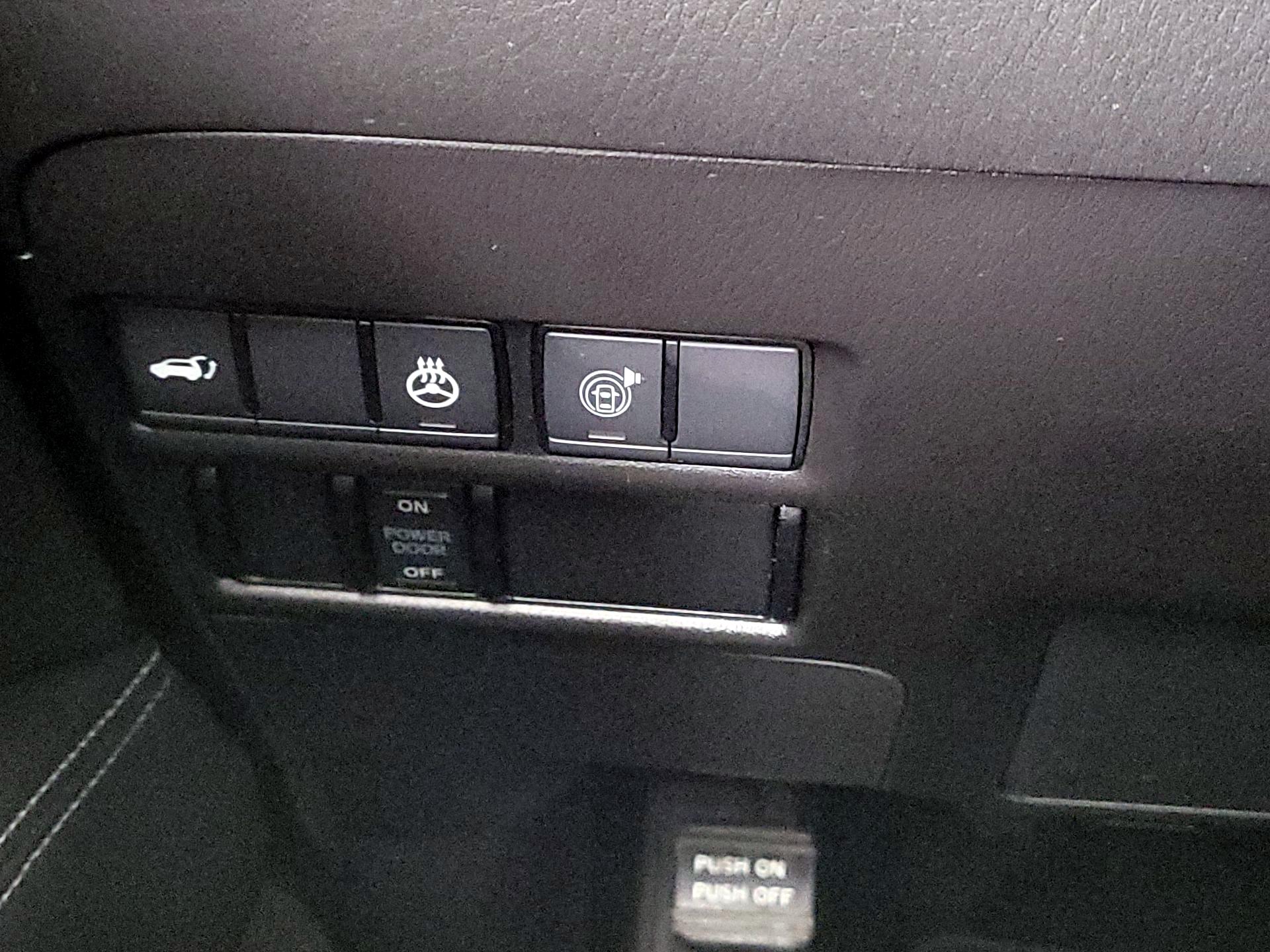 Thumbnail: 2024 INFINITI QX80 - 13