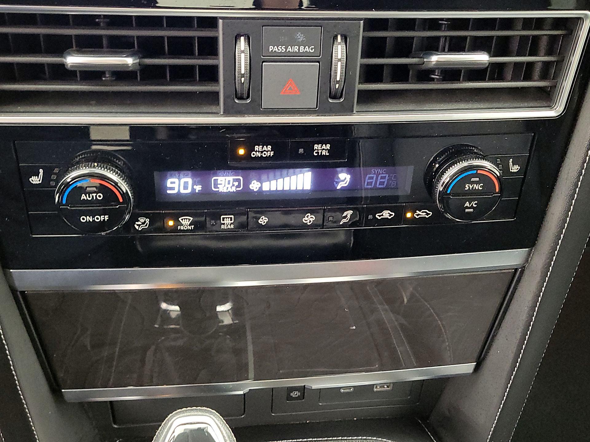 Thumbnail: 2024 INFINITI QX80 - 17