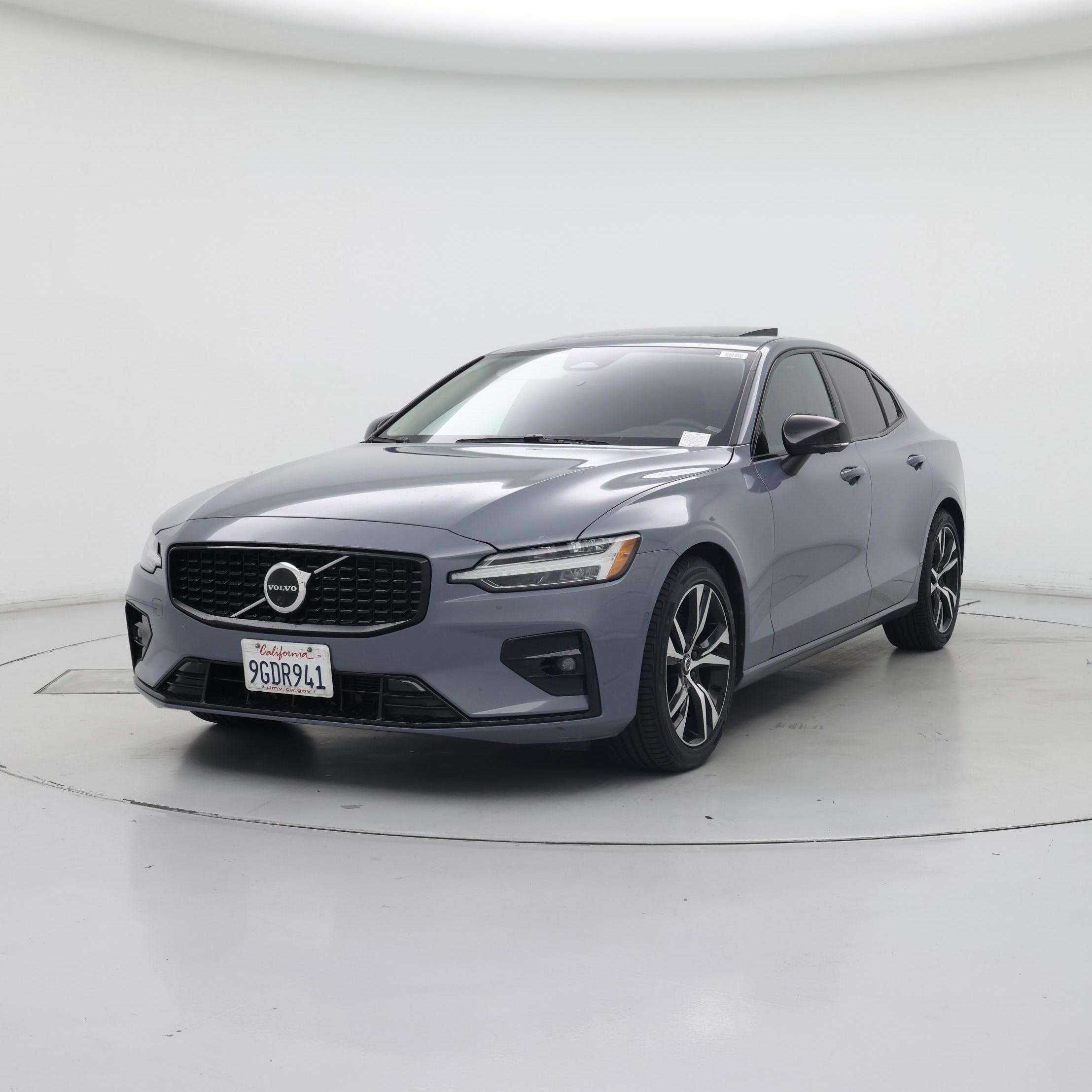 Thumbnail: 2023 Volvo S60 - 4