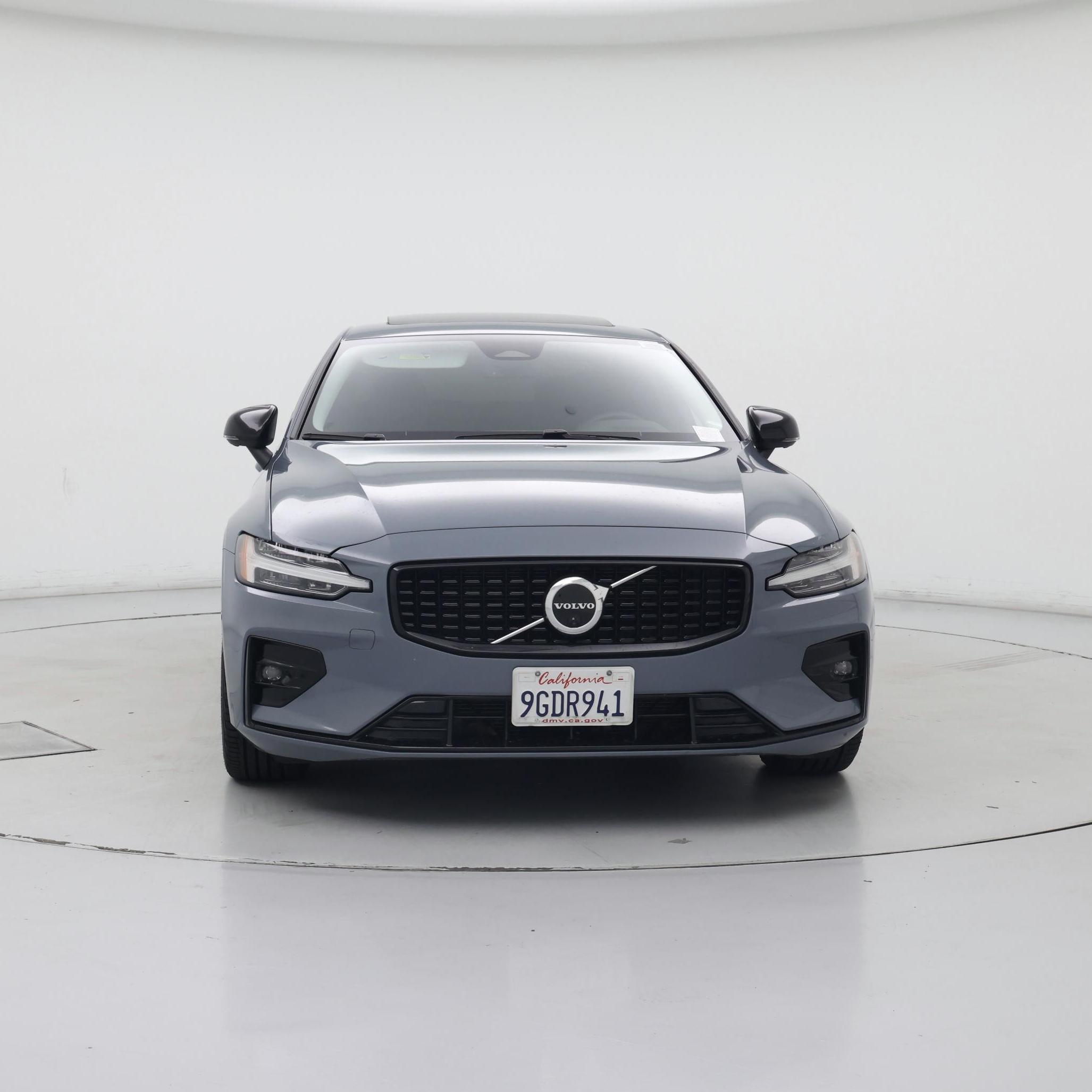Thumbnail: 2023 Volvo S60 - 5