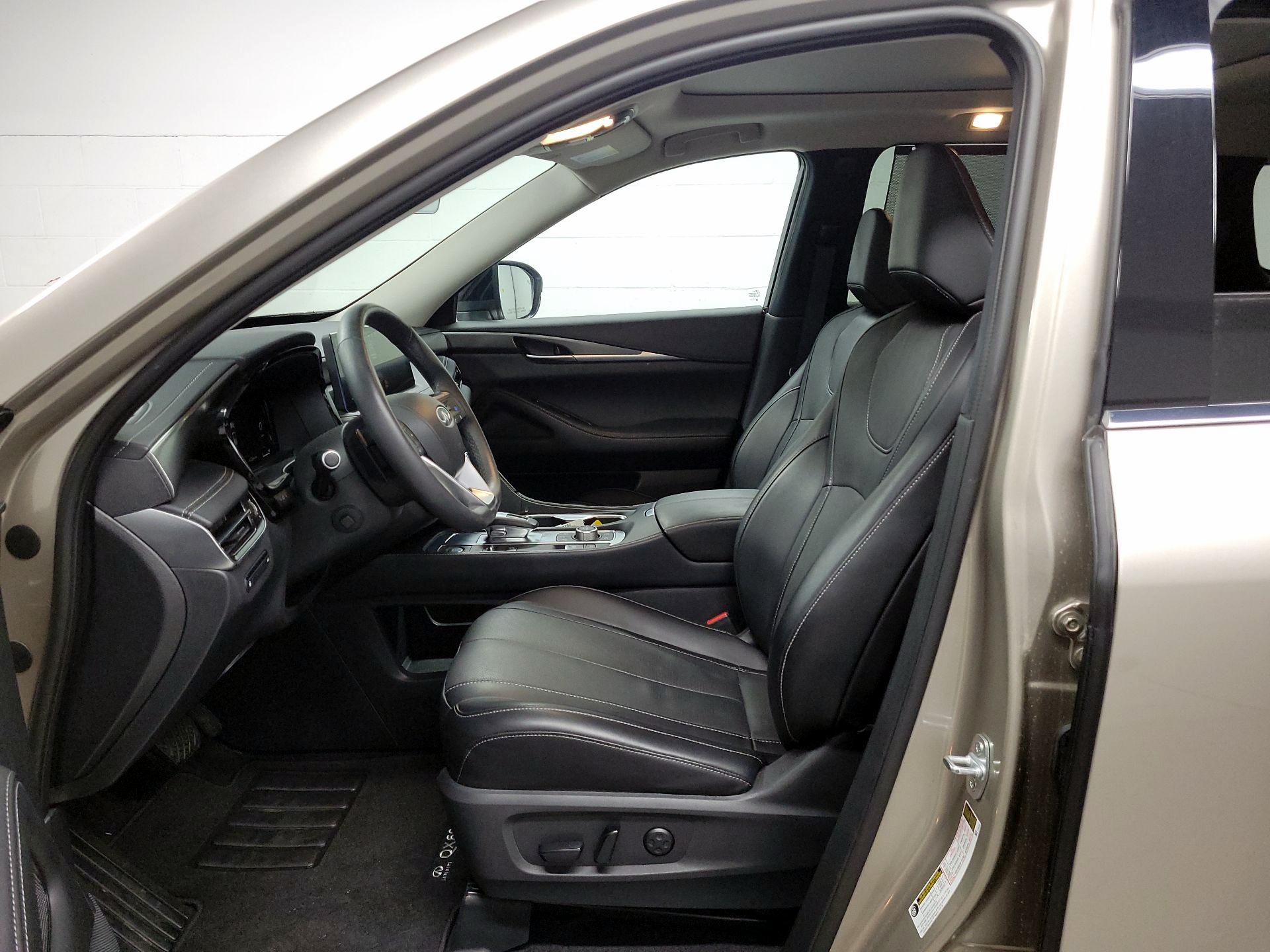 Thumbnail: 2023 INFINITI QX60 - 9