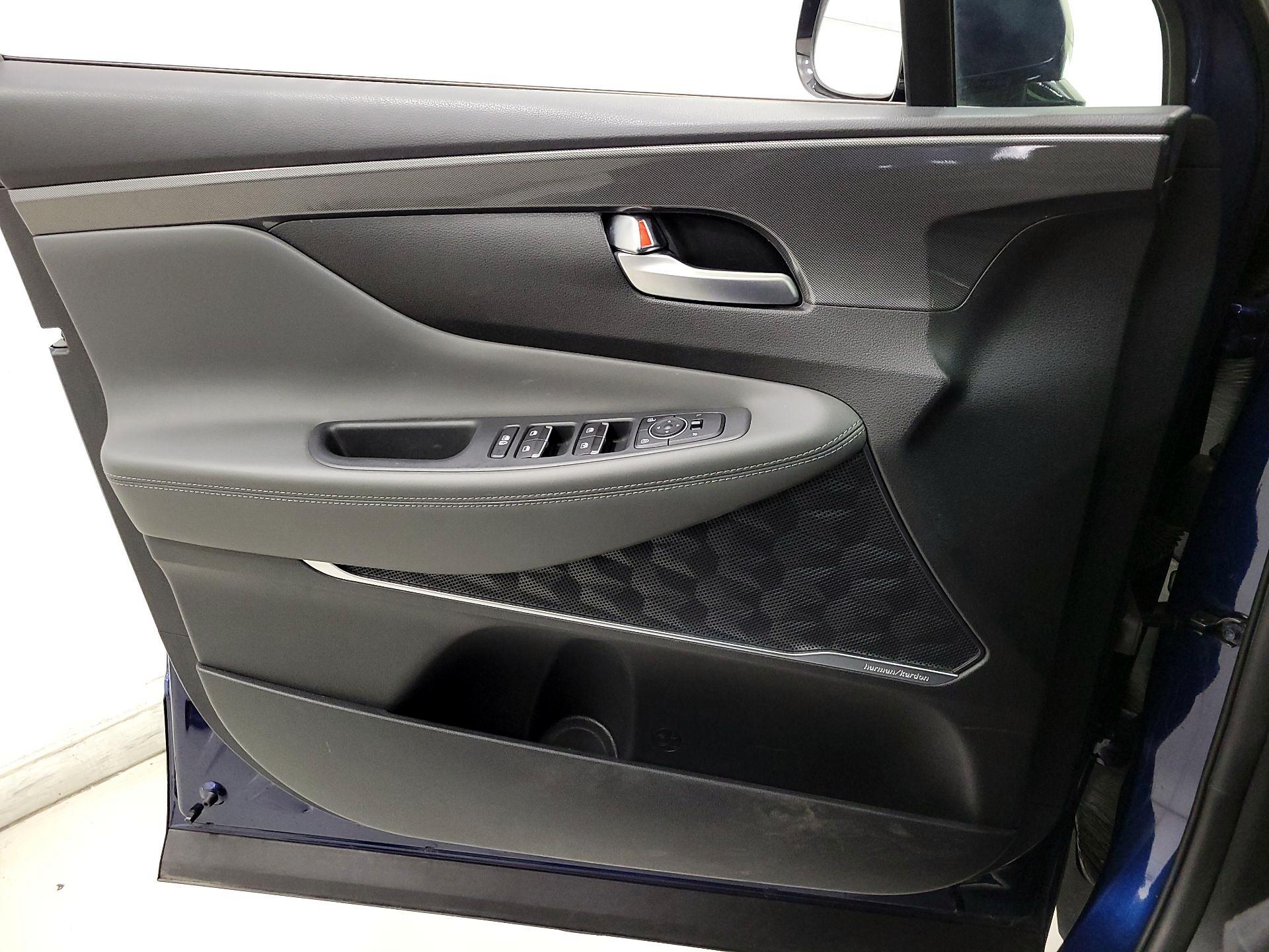 Thumbnail: 2022 Hyundai Santa Fe - 12