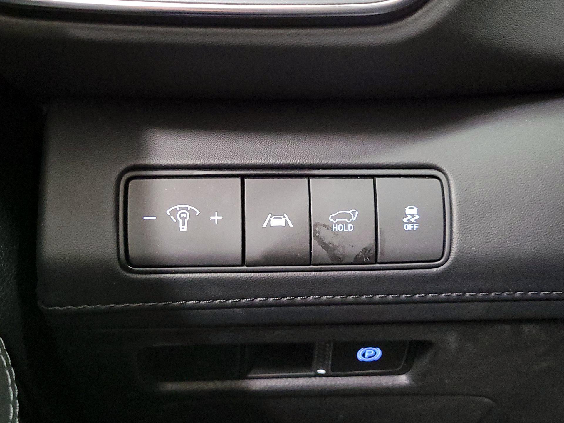 Thumbnail: 2022 Hyundai Santa Fe - 13