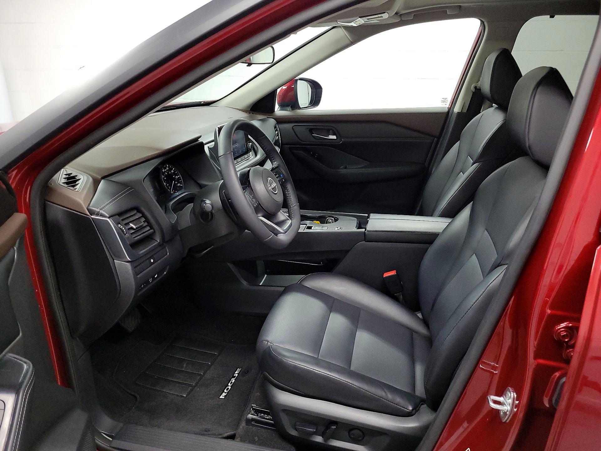 Thumbnail: 2023 Nissan Rogue - 11