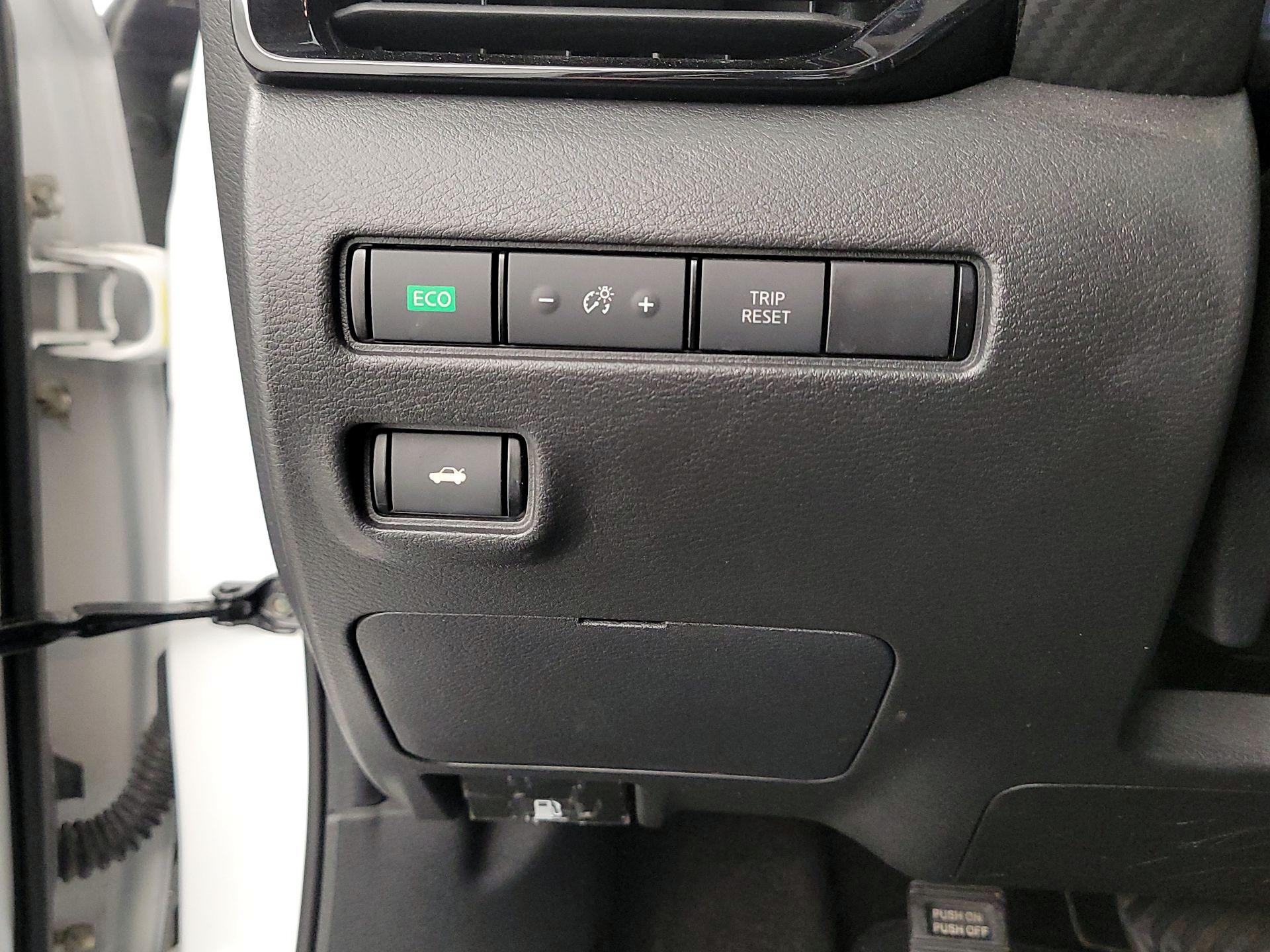 Thumbnail: 2021 Nissan Sentra - 13