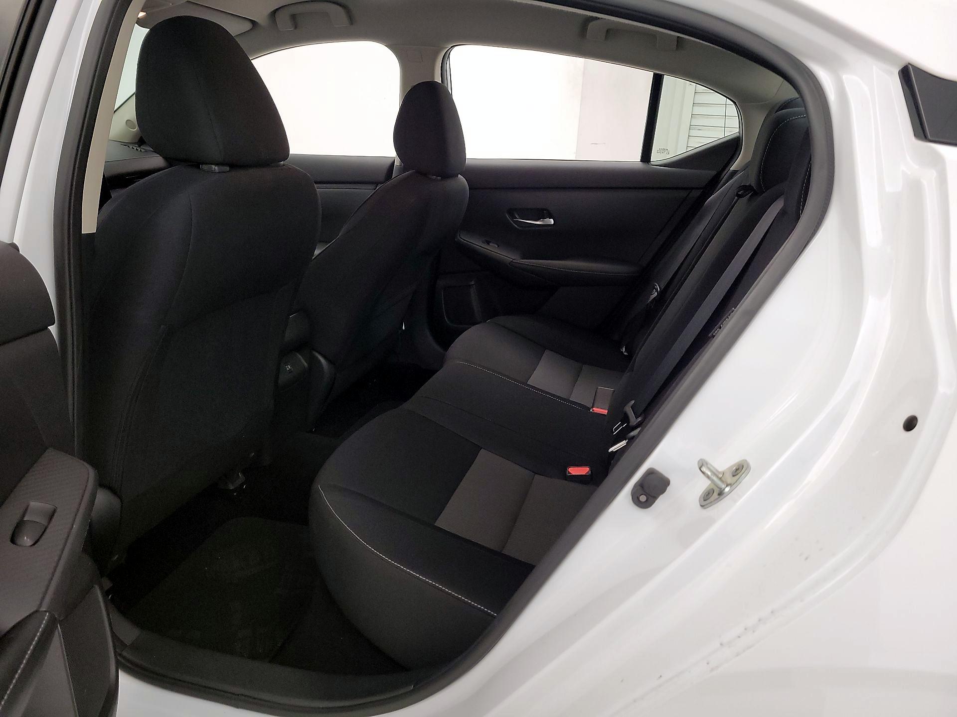 Thumbnail: 2021 Nissan Sentra - 19