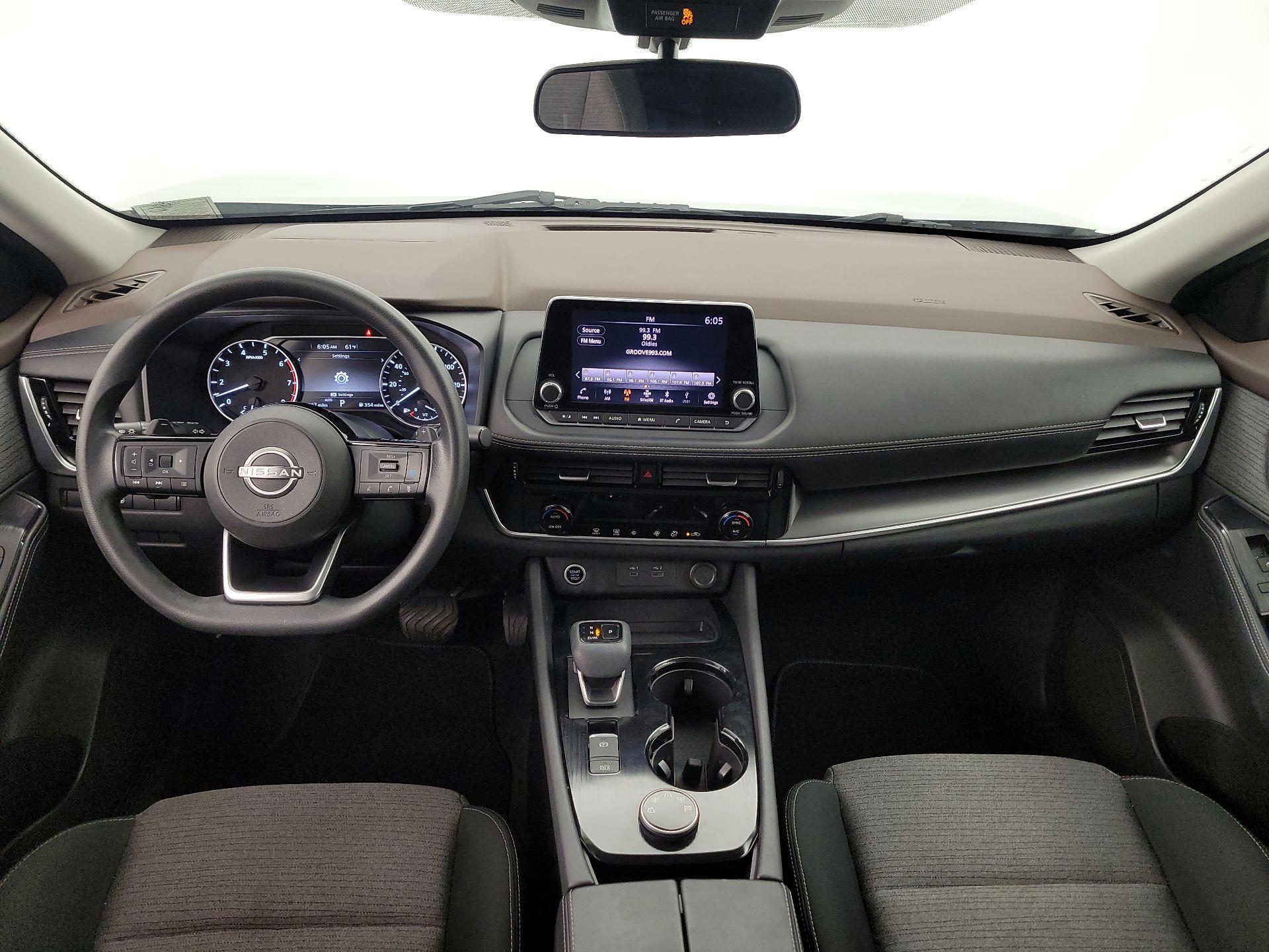 Thumbnail: 2022 Nissan Rogue - 9