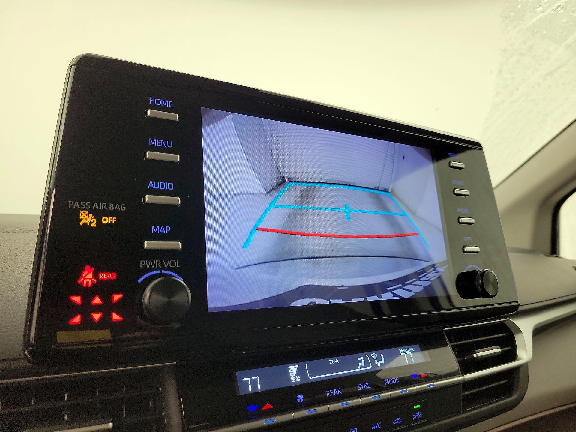 Thumbnail: 2024 Toyota Sienna - 14