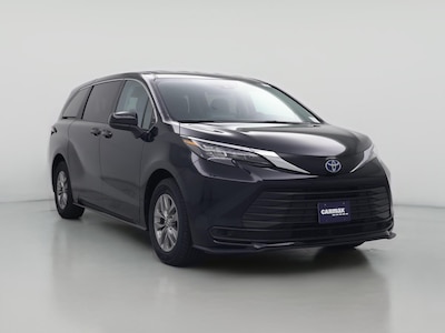 2024 Toyota Sienna Hybrid LE