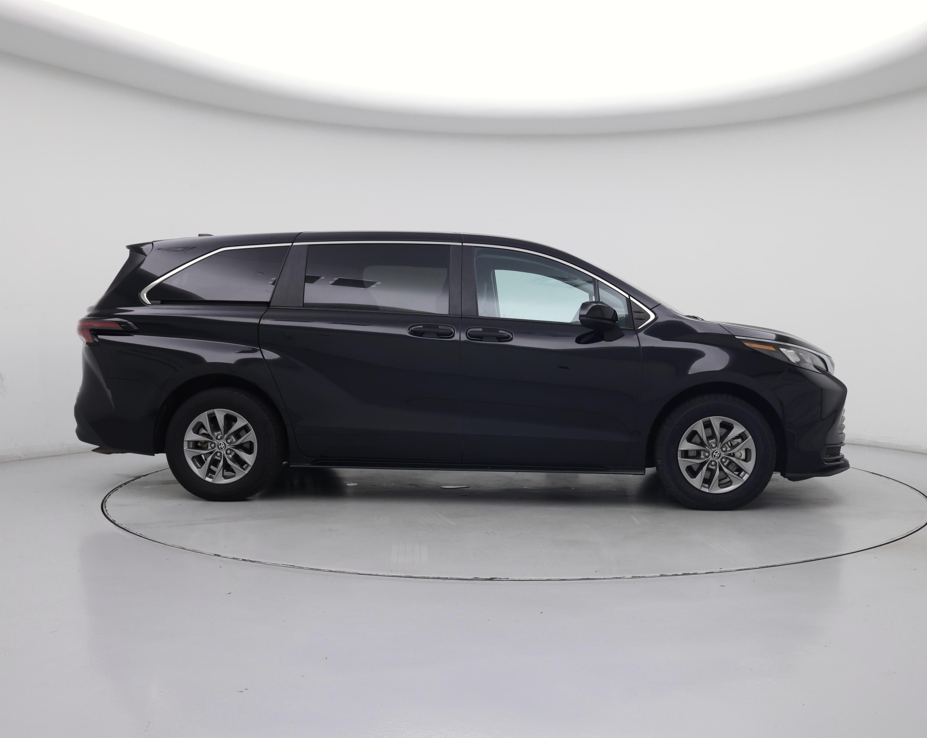 Thumbnail: 2024 Toyota Sienna - 7