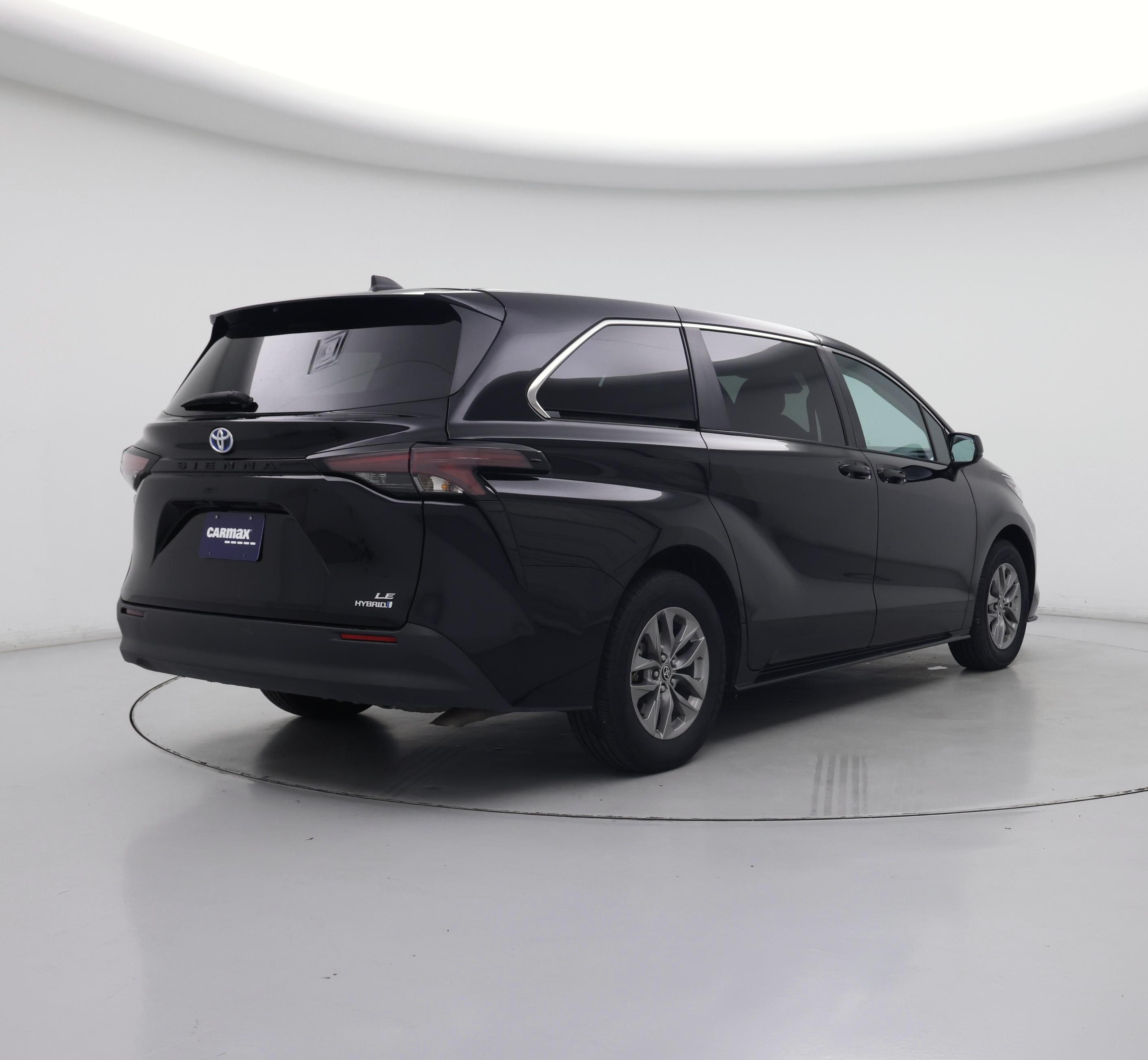 Thumbnail: 2024 Toyota Sienna - 8