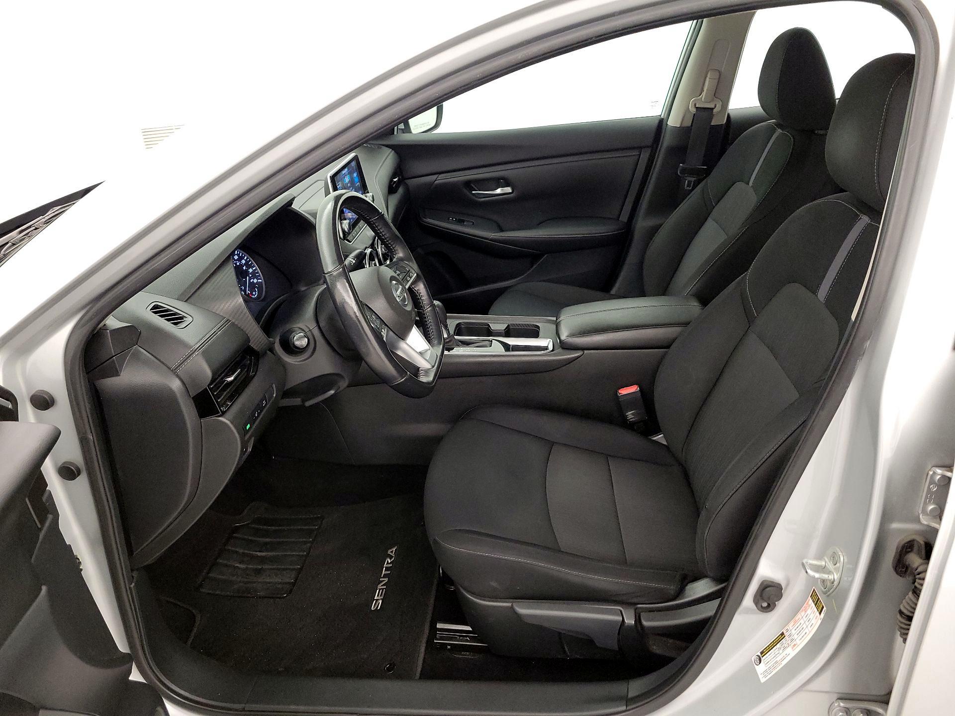 Thumbnail: 2022 Nissan Sentra - 11