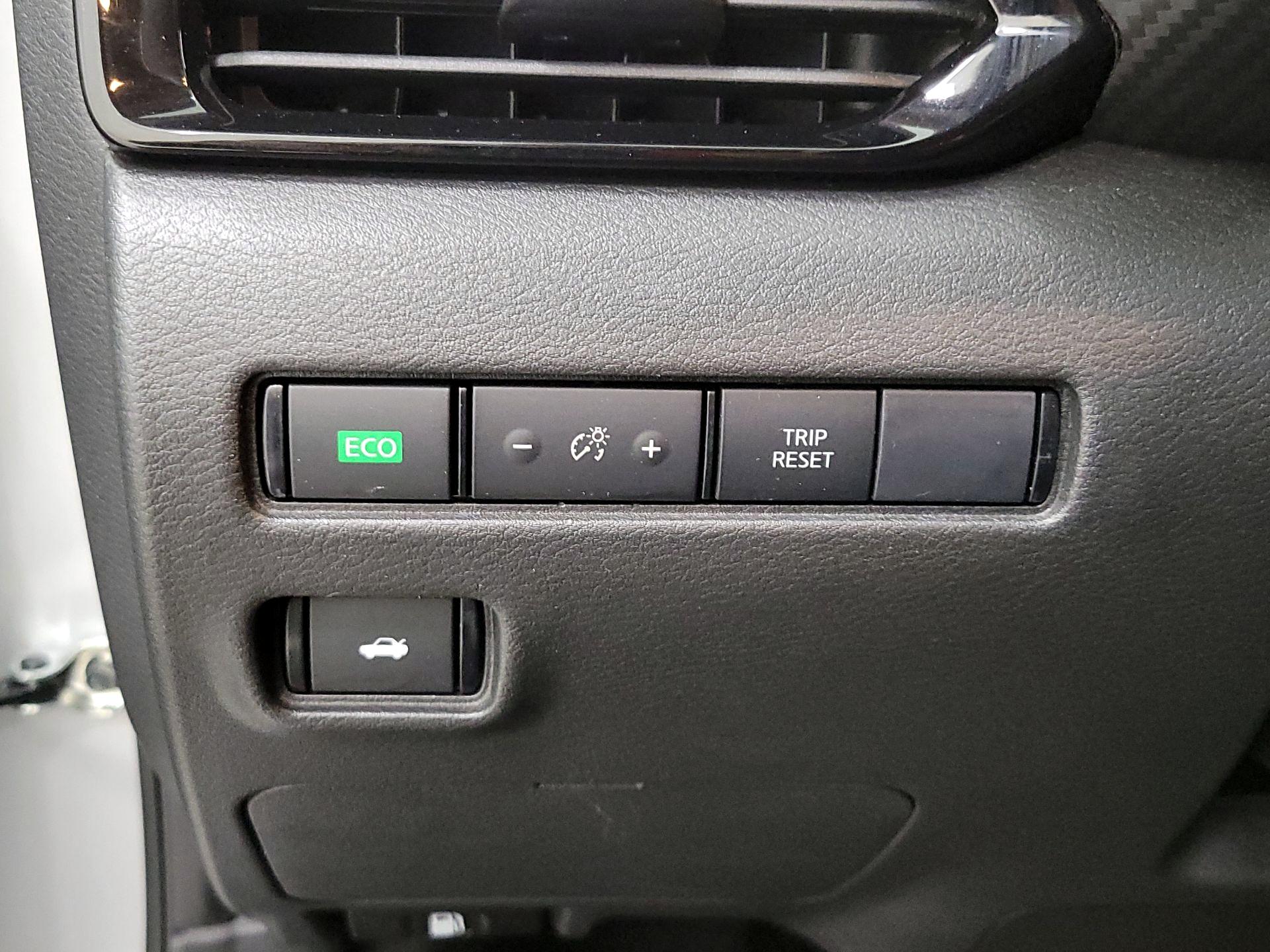 Thumbnail: 2023 Nissan Sentra - 13