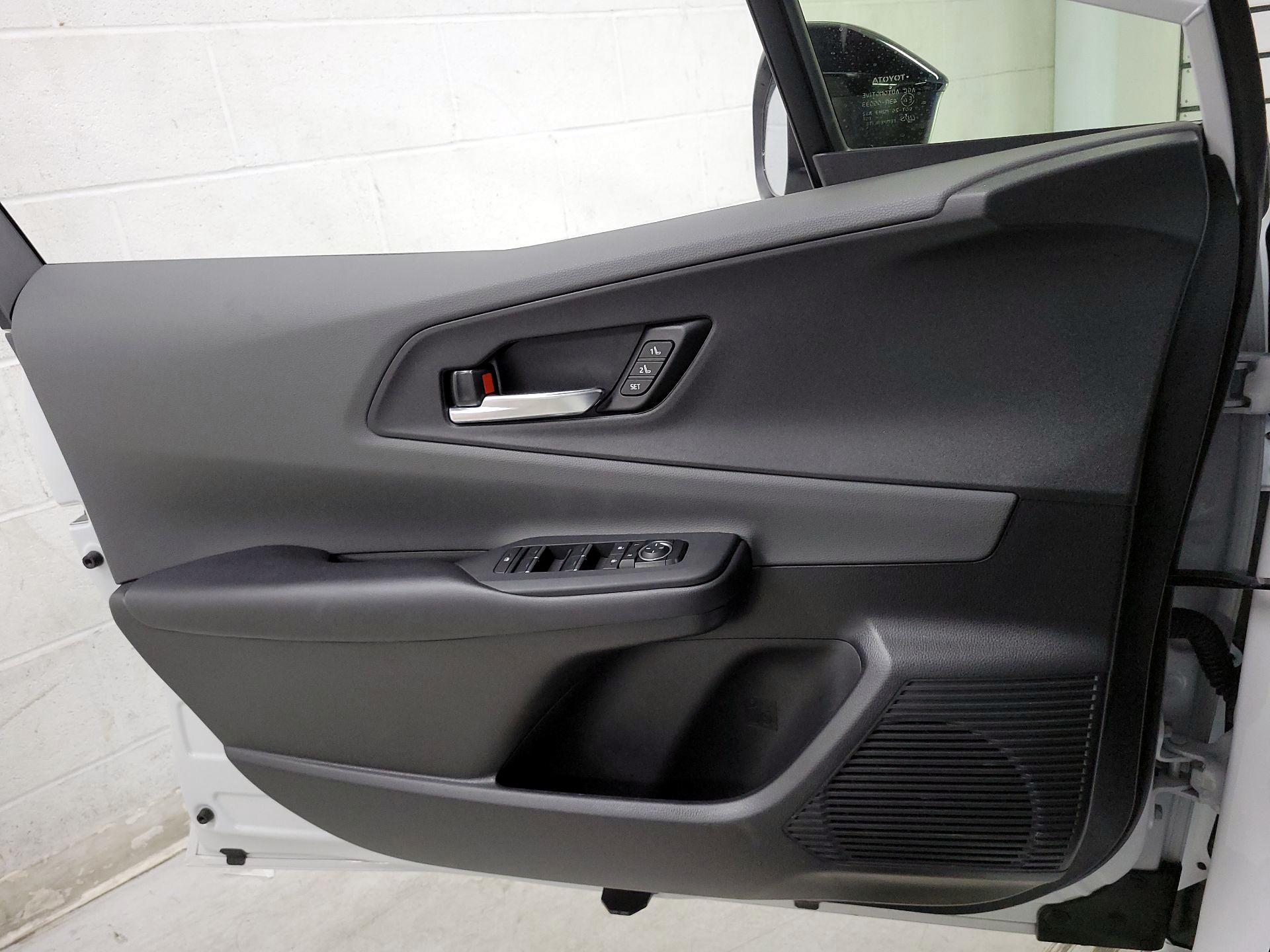 Thumbnail: 2024 Toyota Prius - 12