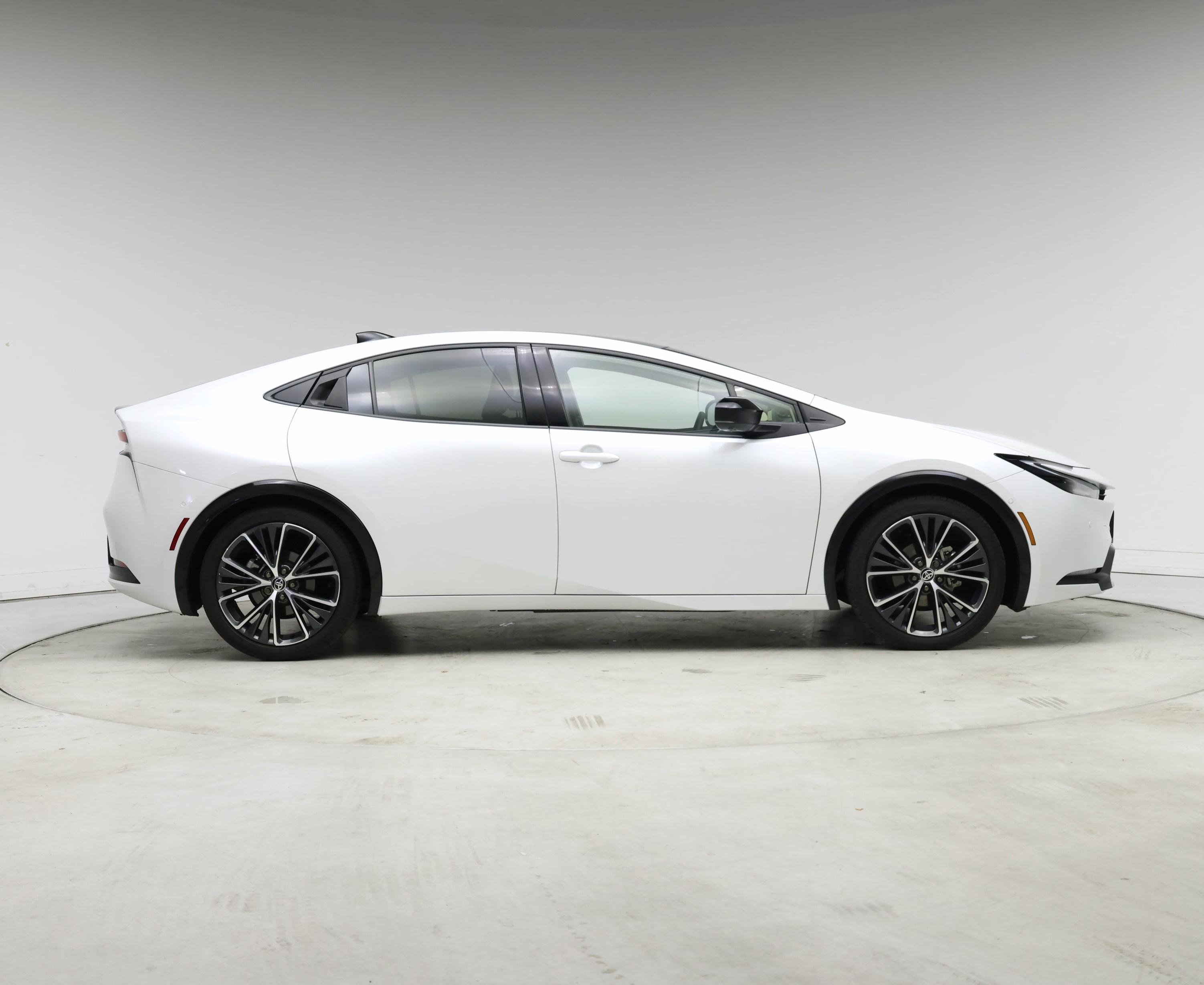 Thumbnail: 2024 Toyota Prius - 7