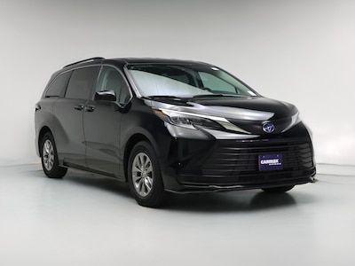 2024 Toyota Sienna Hybrid LE