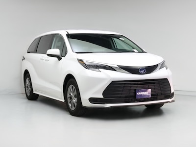2024 Toyota Sienna Hybrid LE