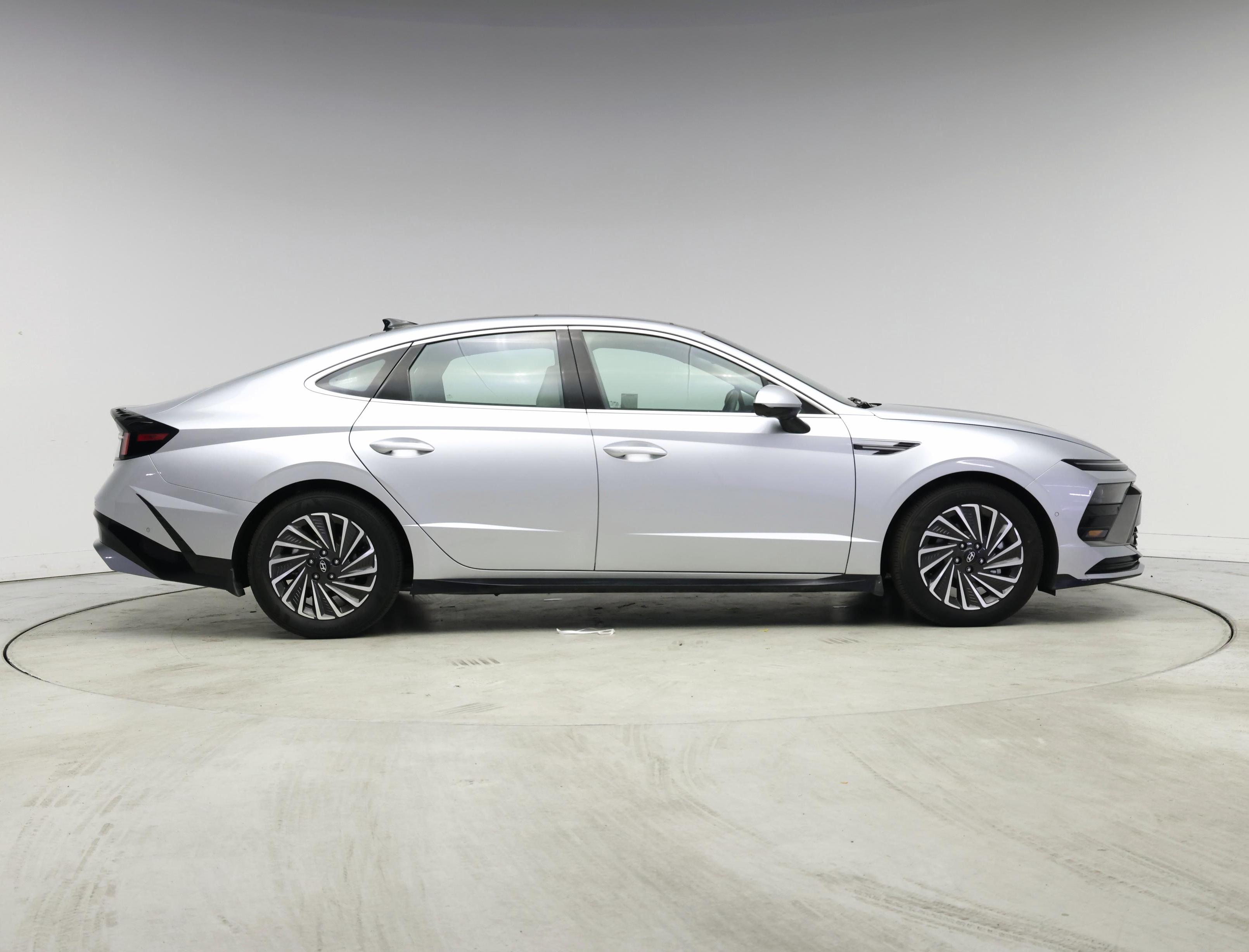 Thumbnail: 2024 Hyundai Sonata - 7