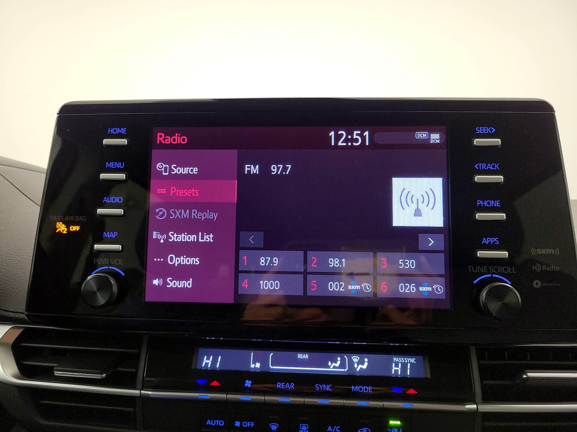 Thumbnail: 2024 Toyota Sienna - 15