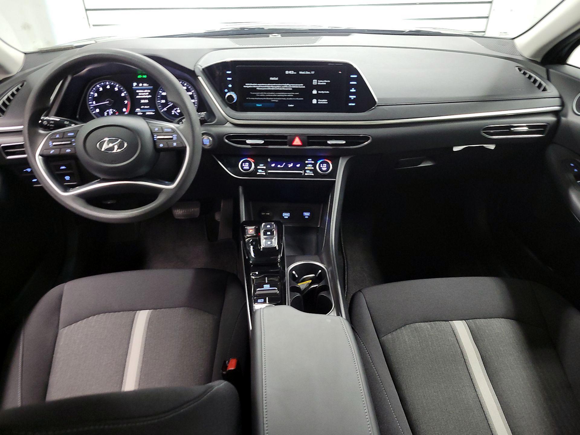 Thumbnail: 2023 Hyundai Sonata - 9