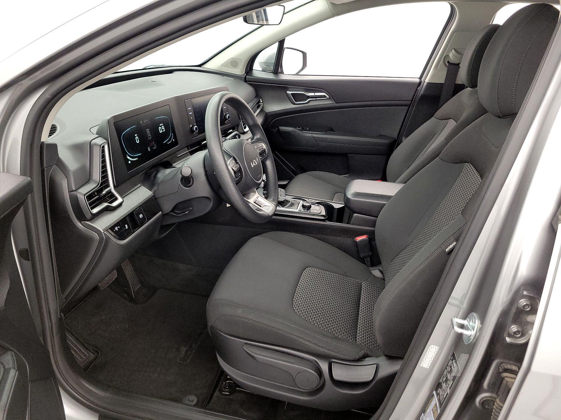 Thumbnail: 2023 Kia Sportage - 11