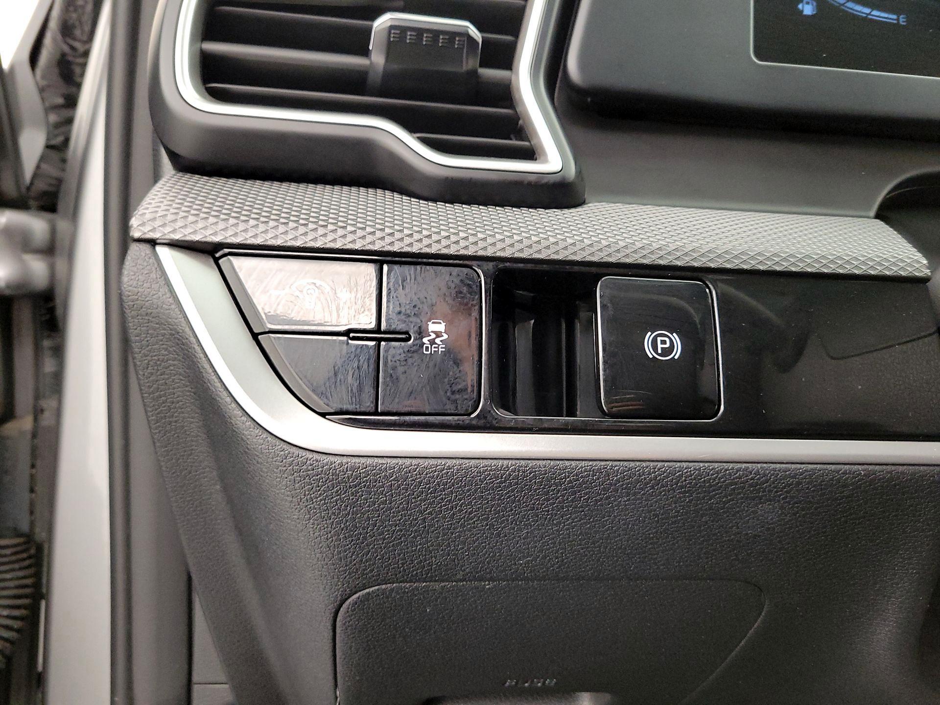 Thumbnail: 2023 Kia Sportage - 13