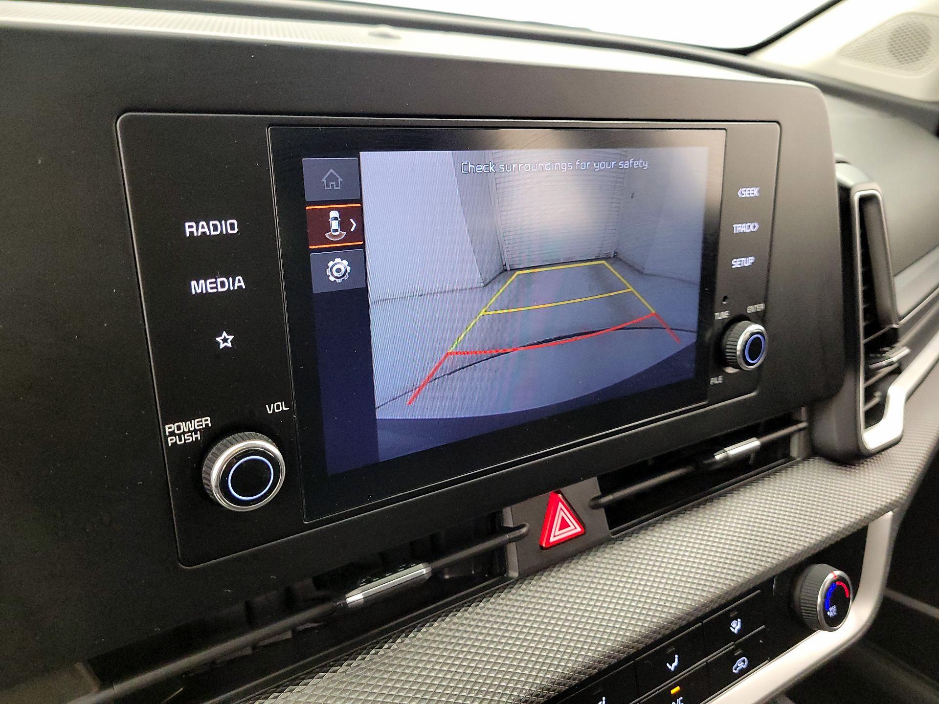 Thumbnail: 2023 Kia Sportage - 14