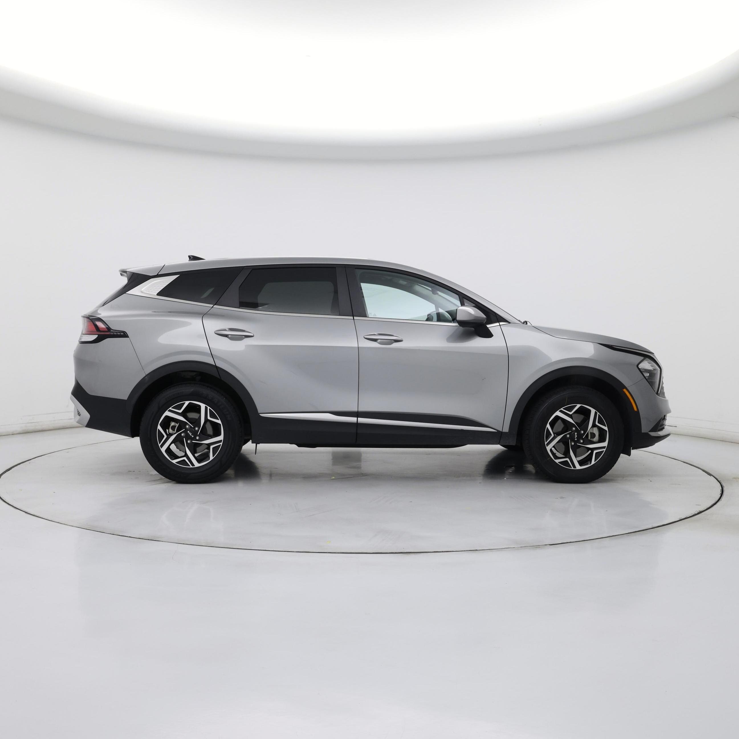 Thumbnail: 2023 Kia Sportage - 7